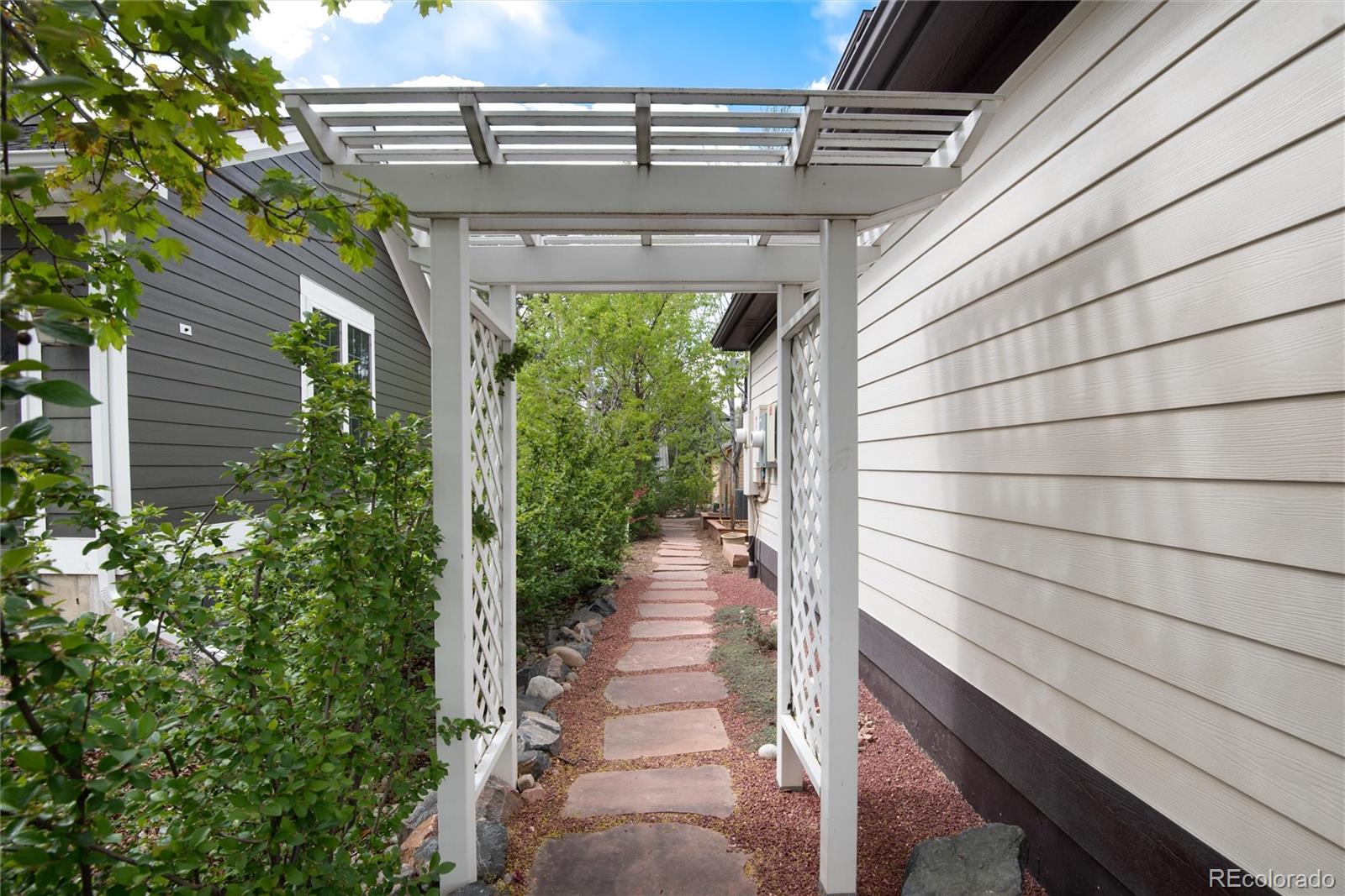 MLS Image #43 for 479  blue lake trail,lafayette, Colorado