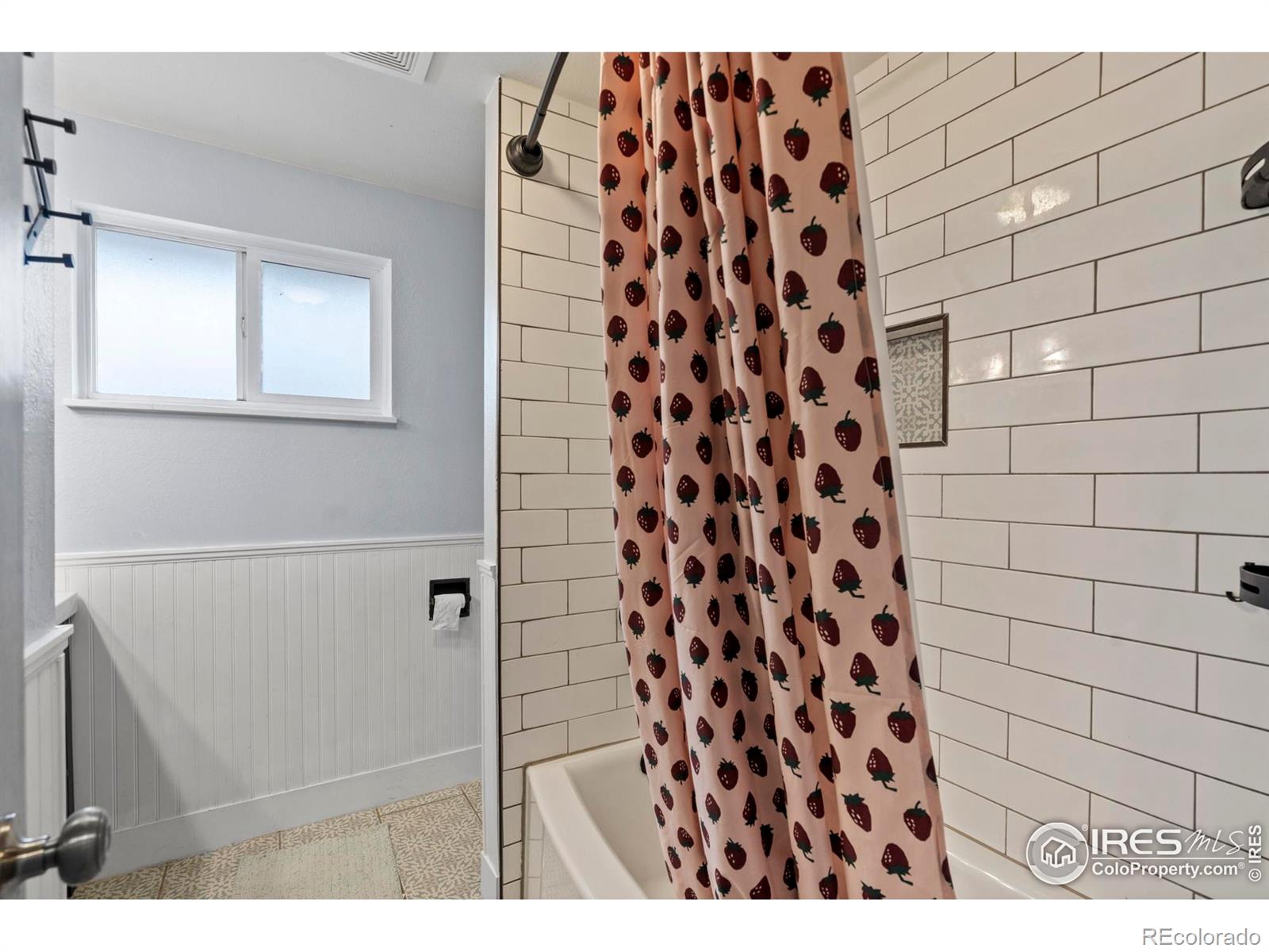 MLS Image #19 for 1478 e 8th street,loveland, Colorado