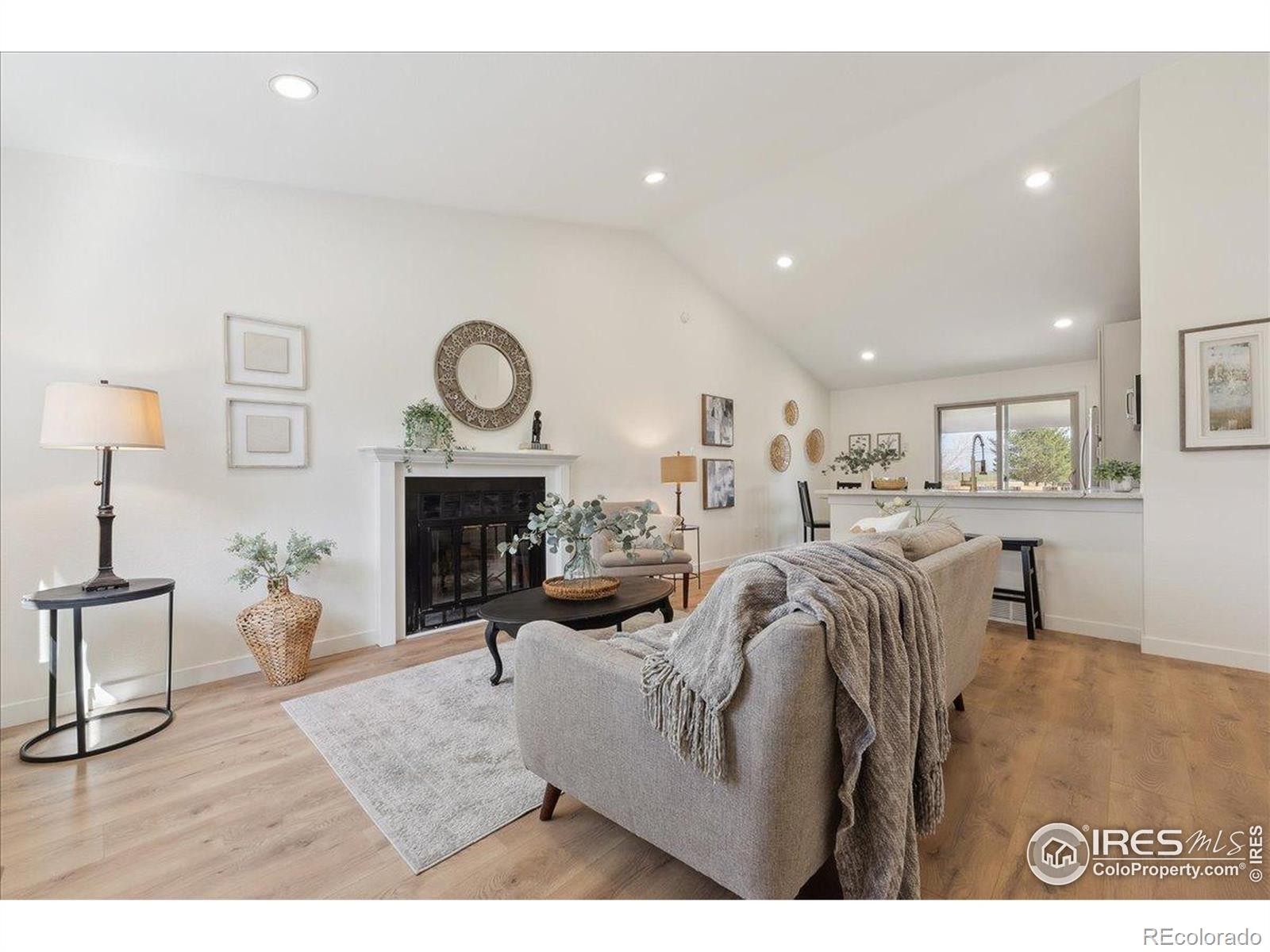 MLS Image #4 for 2476  sunset drive,longmont, Colorado