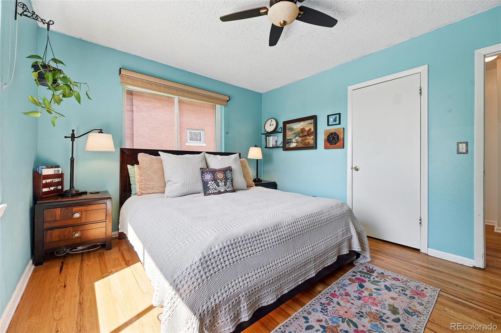 MLS Image #17 for 1332  ash street,denver, Colorado