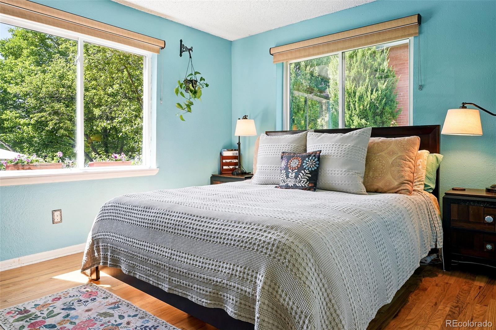 MLS Image #18 for 1332  ash street,denver, Colorado