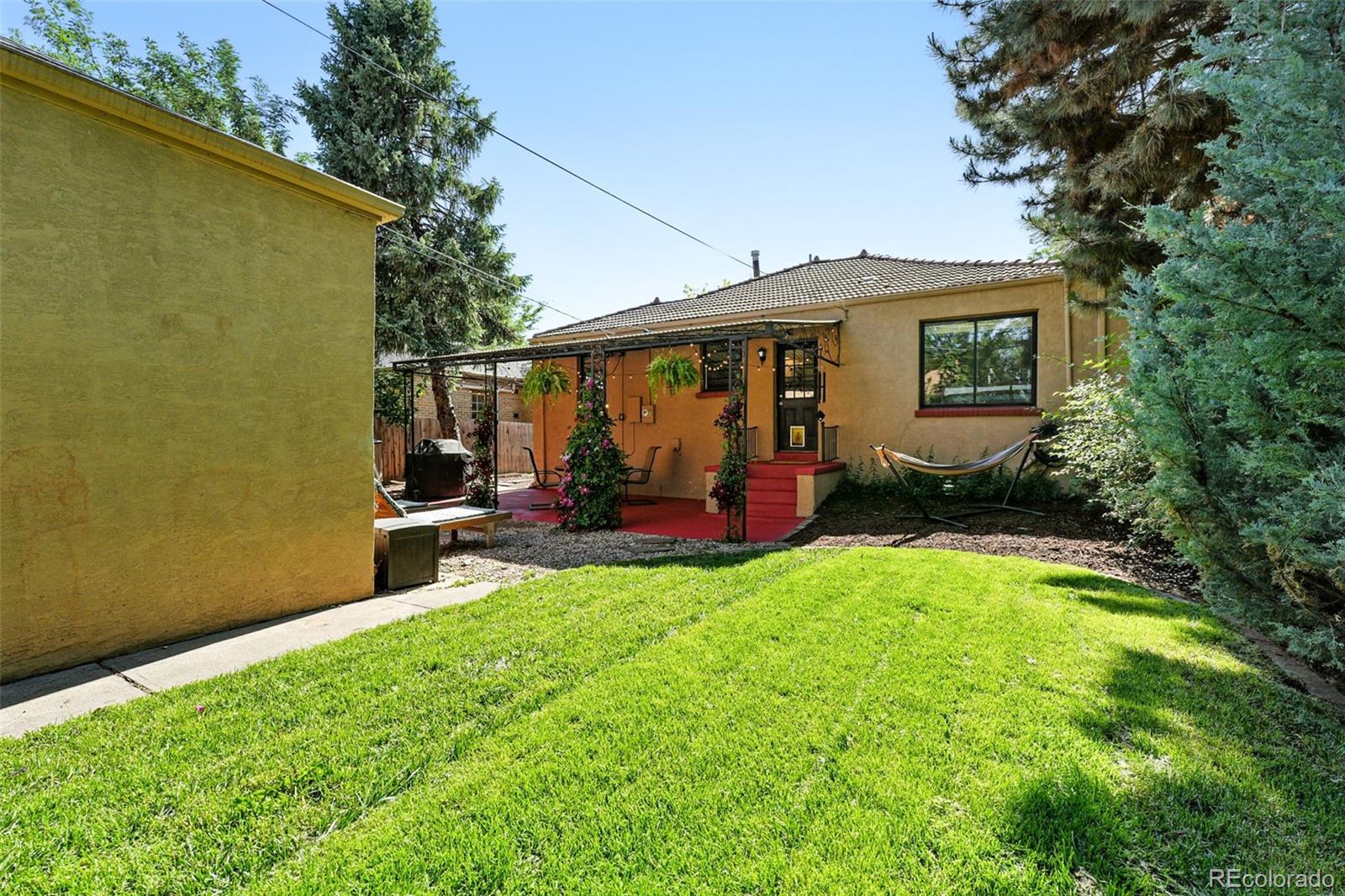MLS Image #25 for 1332  ash street,denver, Colorado