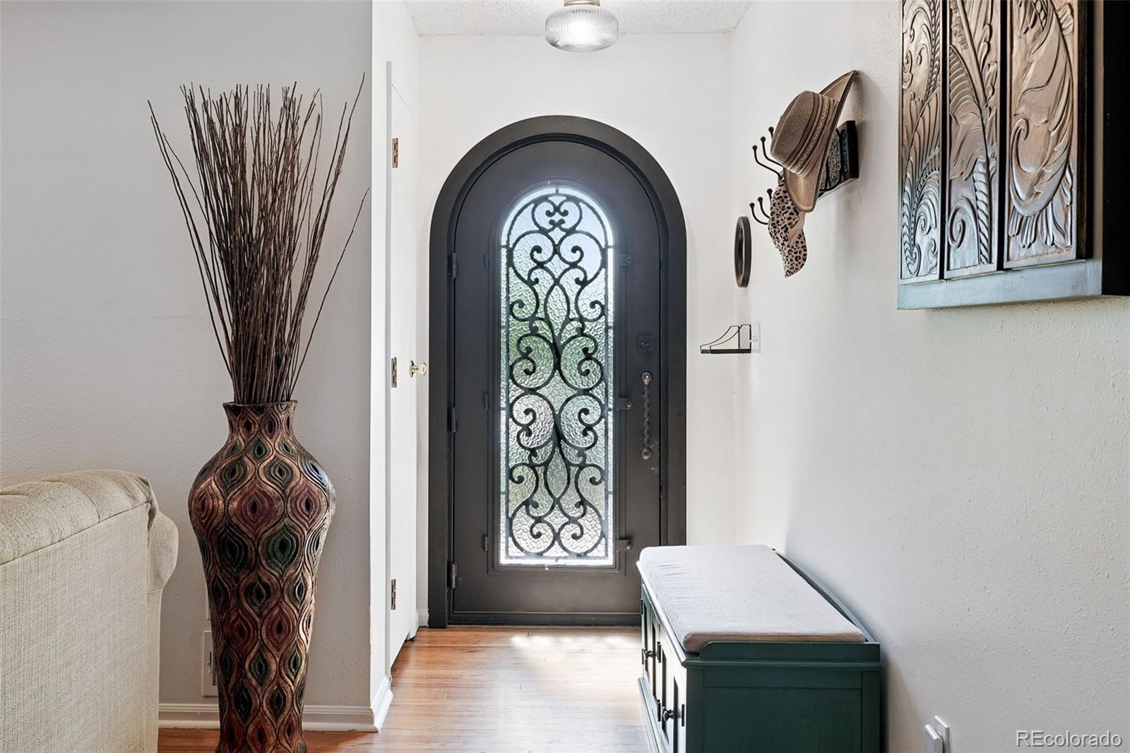 MLS Image #8 for 1332  ash street,denver, Colorado