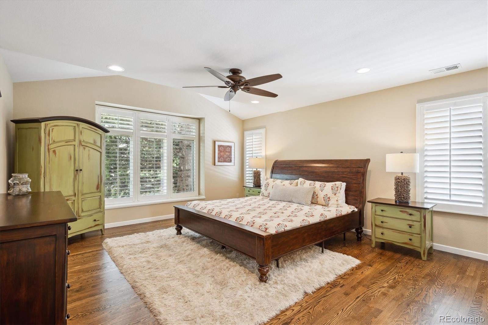 MLS Image #17 for 5320 s geneva street,englewood, Colorado