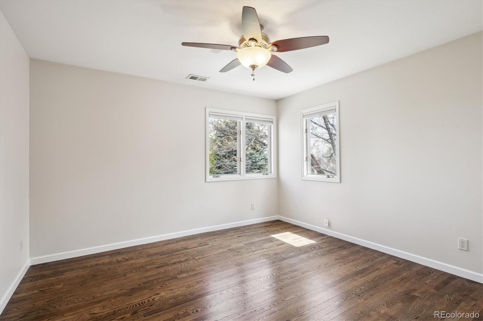 MLS Image #26 for 5320 s geneva street,englewood, Colorado