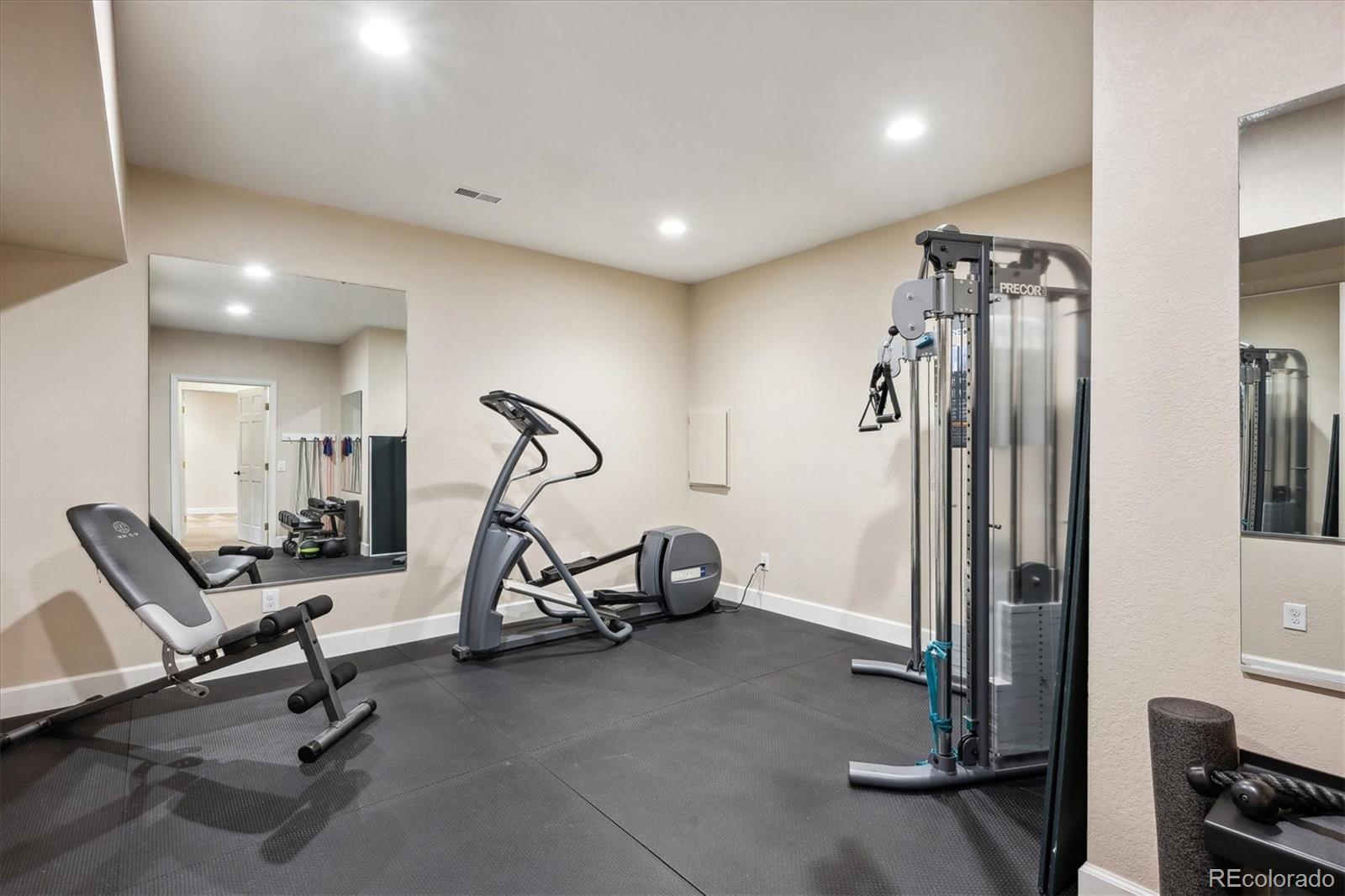 MLS Image #33 for 5320 s geneva street,englewood, Colorado