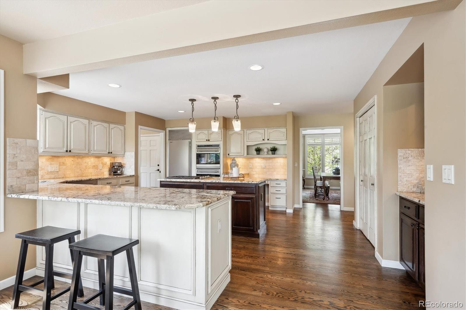 MLS Image #8 for 5320 s geneva street,englewood, Colorado