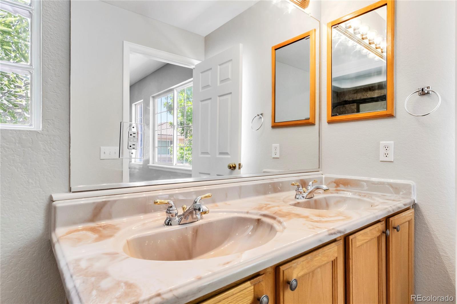 MLS Image #21 for 1526  braewood avenue,littleton, Colorado
