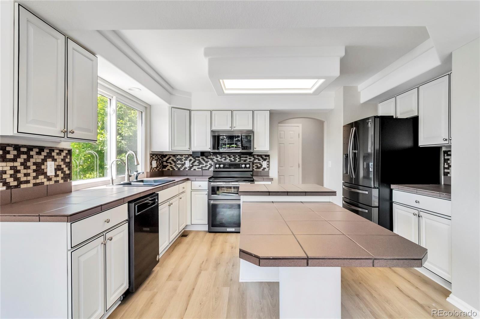MLS Image #6 for 1526  braewood avenue,littleton, Colorado