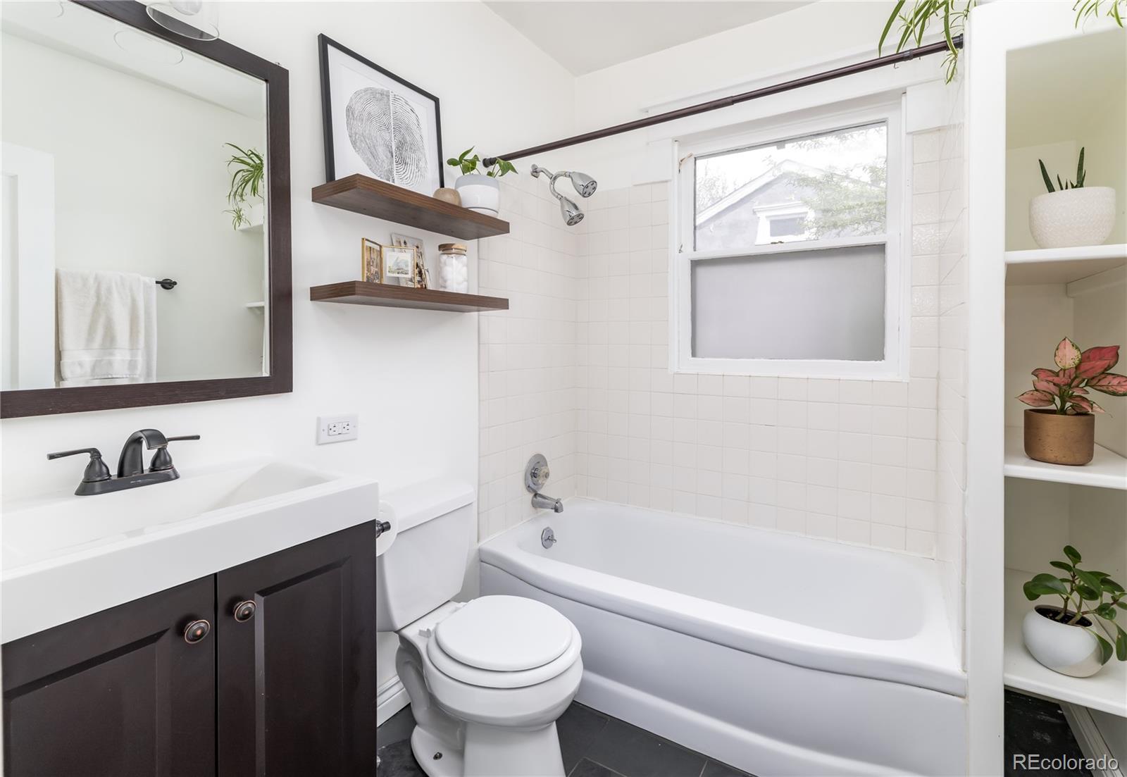 MLS Image #14 for 2074 s emerson street,denver, Colorado