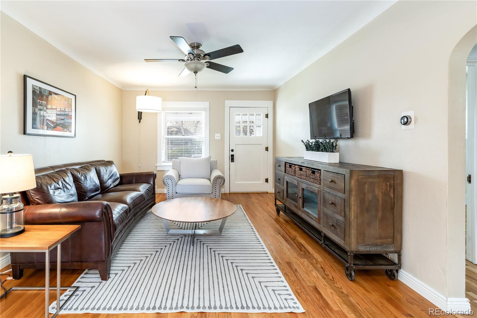 MLS Image #3 for 2074 s emerson street,denver, Colorado