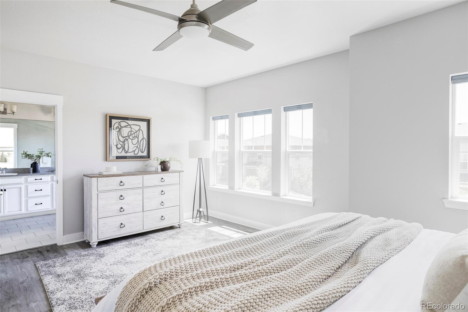 MLS Image #11 for 6037 n netherland court,aurora, Colorado