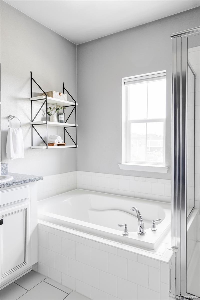 MLS Image #14 for 6037 n netherland court,aurora, Colorado
