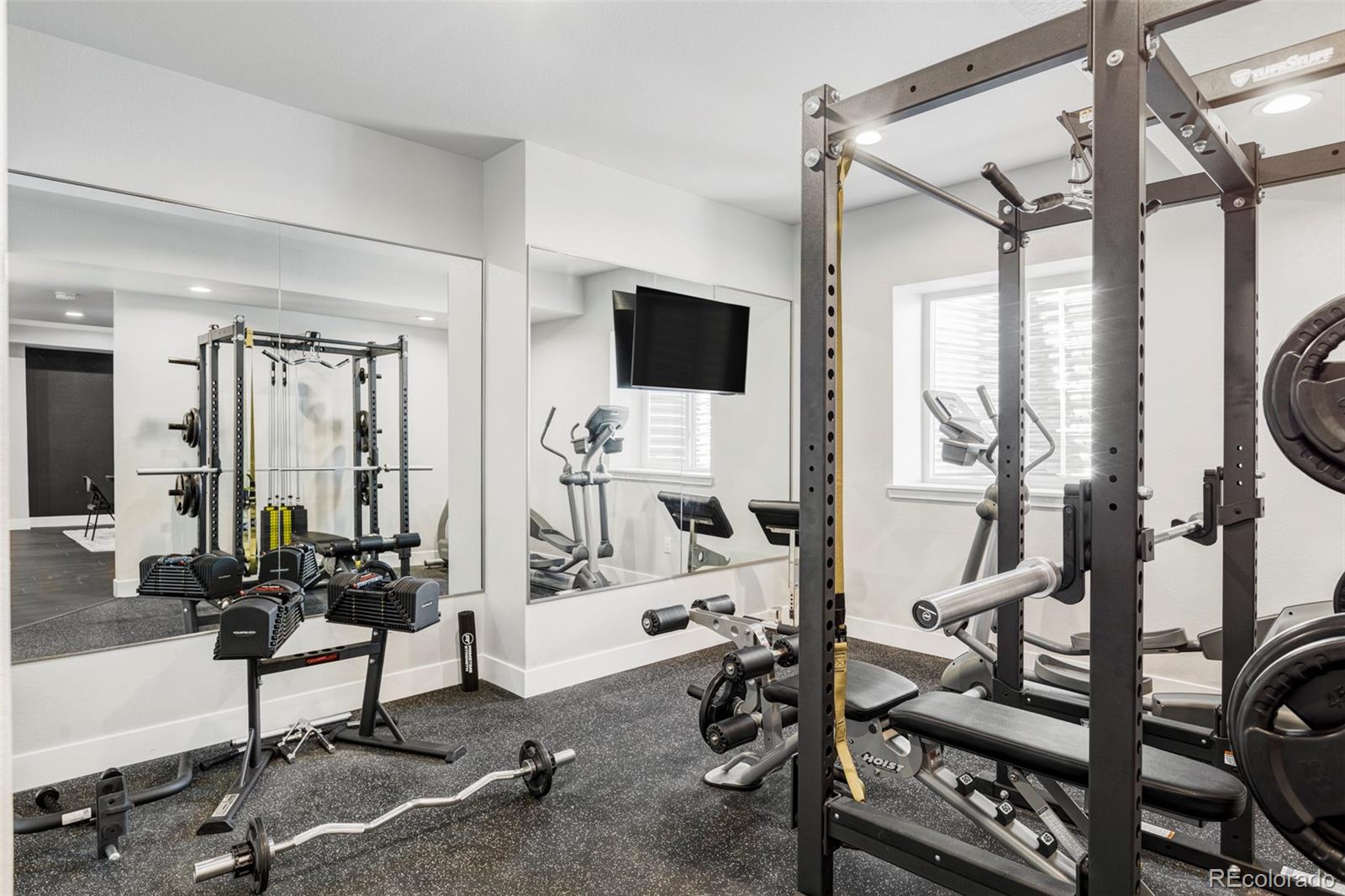 MLS Image #24 for 6037 n netherland court,aurora, Colorado