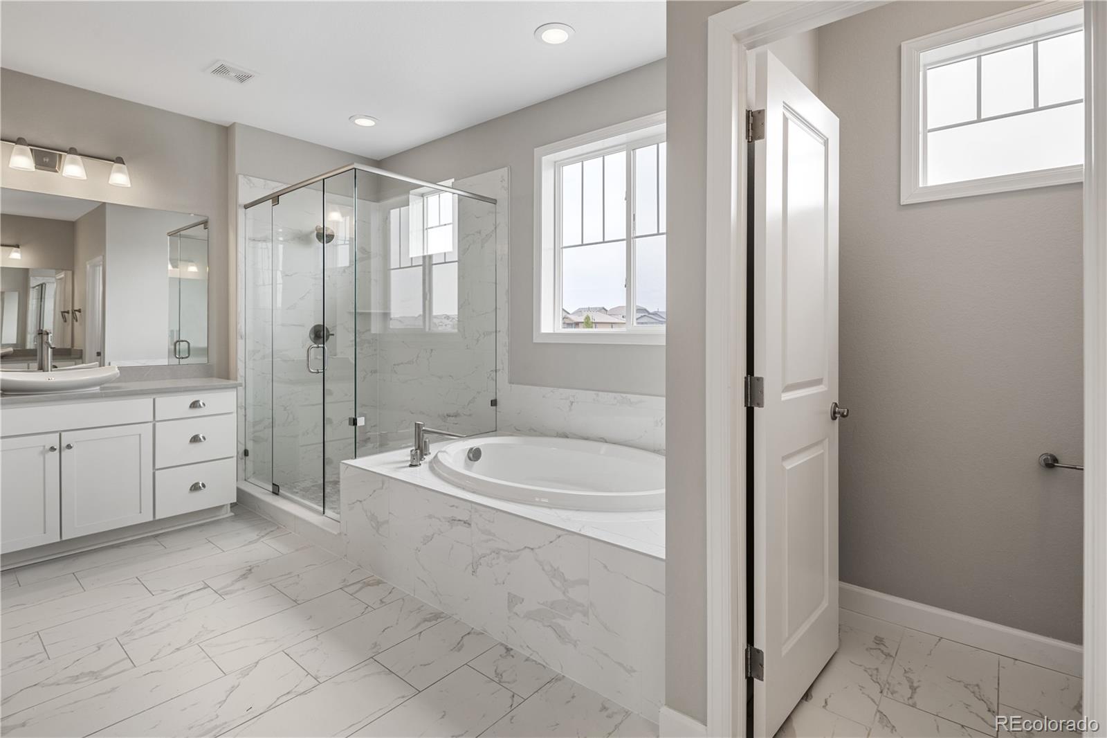 MLS Image #17 for 16227  pikes peak drive,broomfield, Colorado