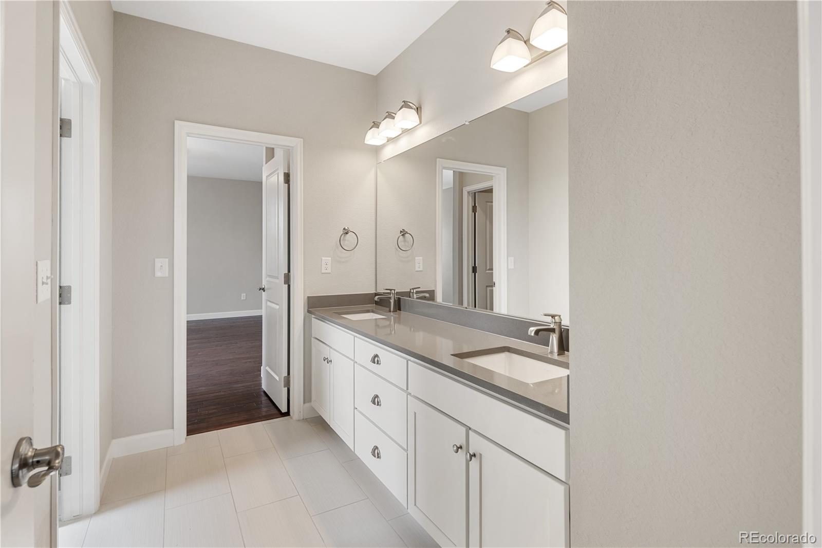 MLS Image #24 for 16227  pikes peak drive,broomfield, Colorado
