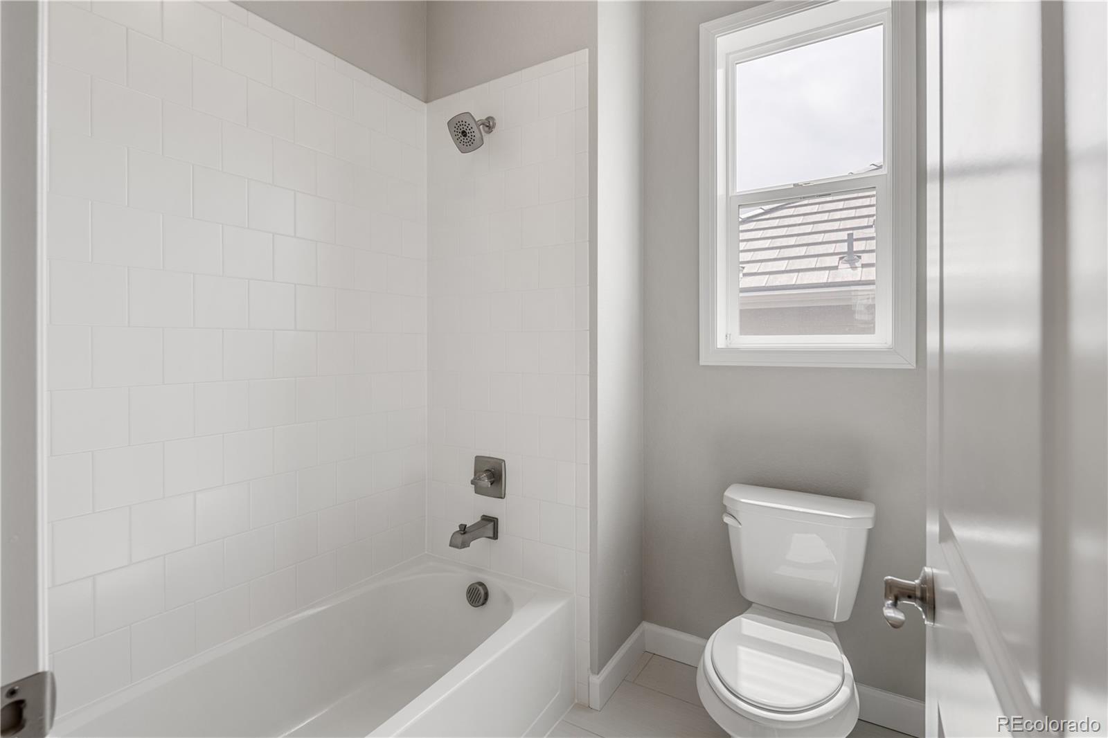 MLS Image #34 for 16227  pikes peak drive,broomfield, Colorado