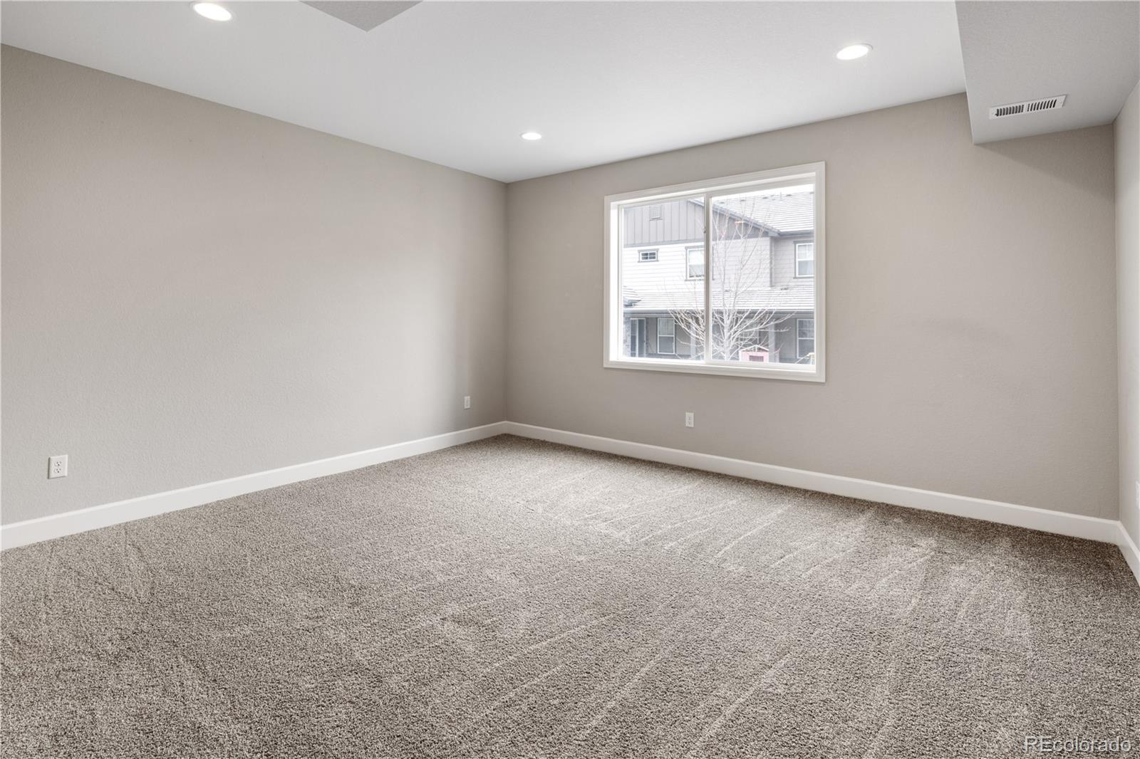 MLS Image #42 for 16227  pikes peak drive,broomfield, Colorado