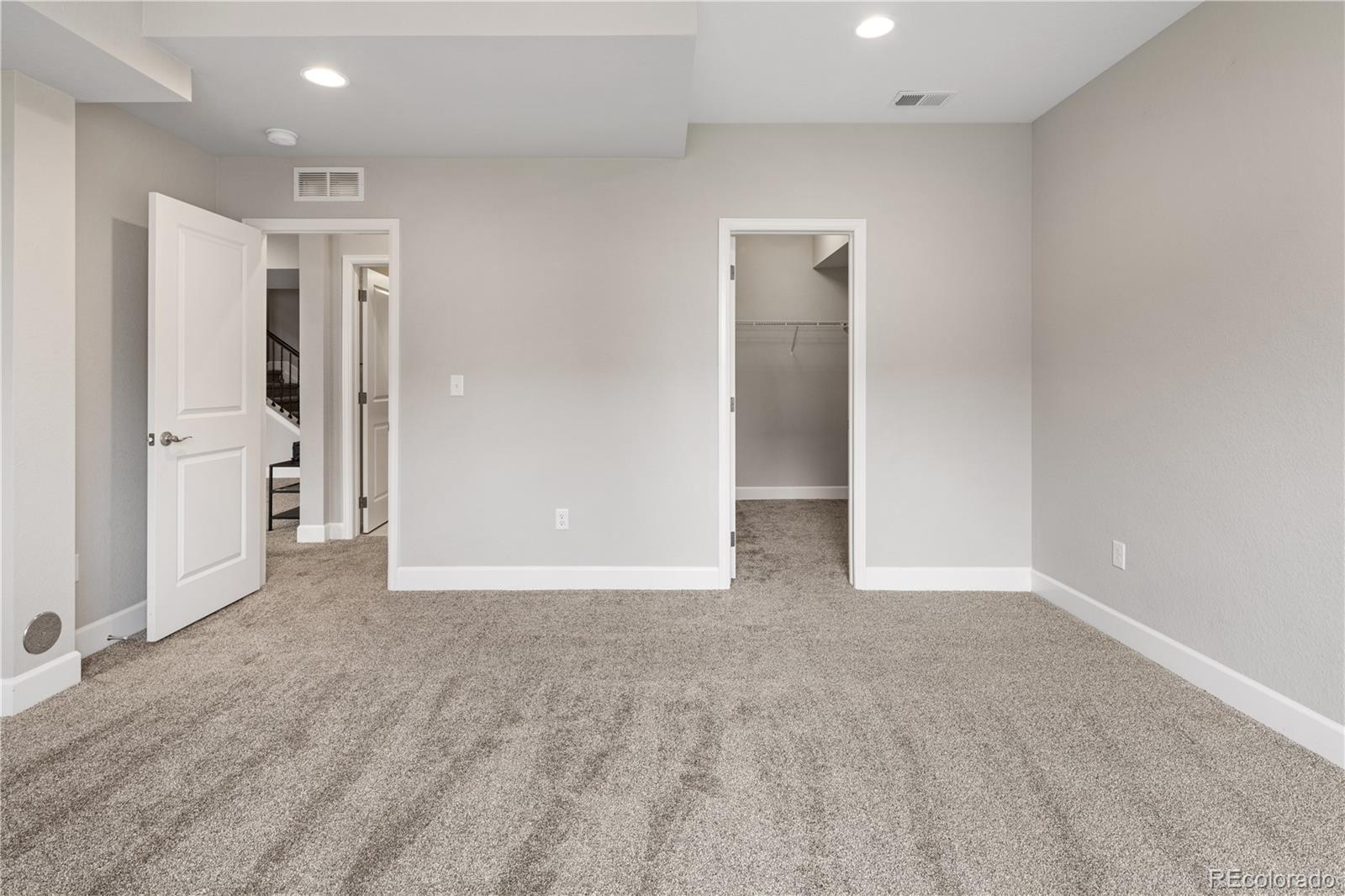 MLS Image #43 for 16227  pikes peak drive,broomfield, Colorado