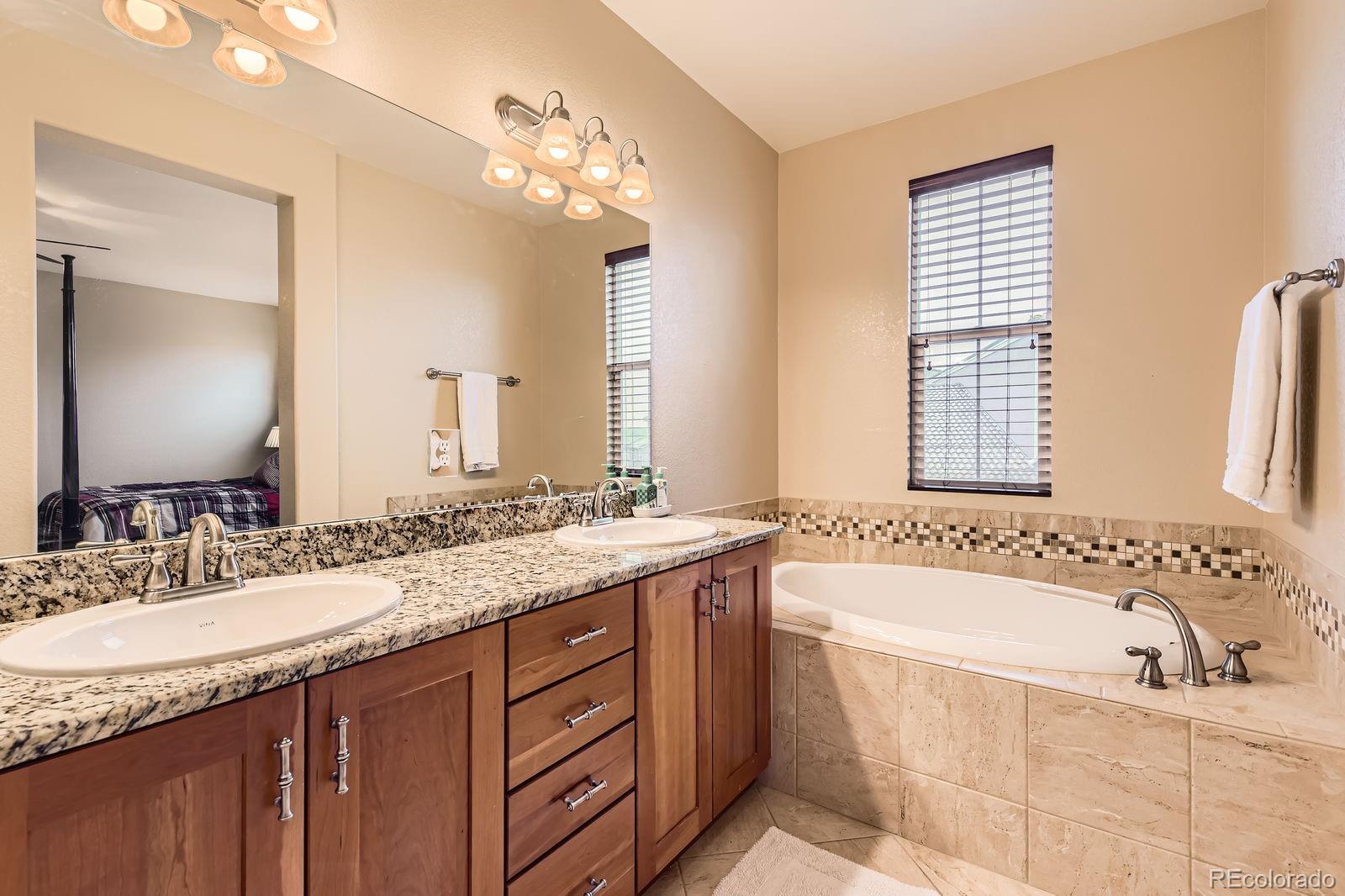 MLS Image #25 for 9470  loggia street,highlands ranch, Colorado