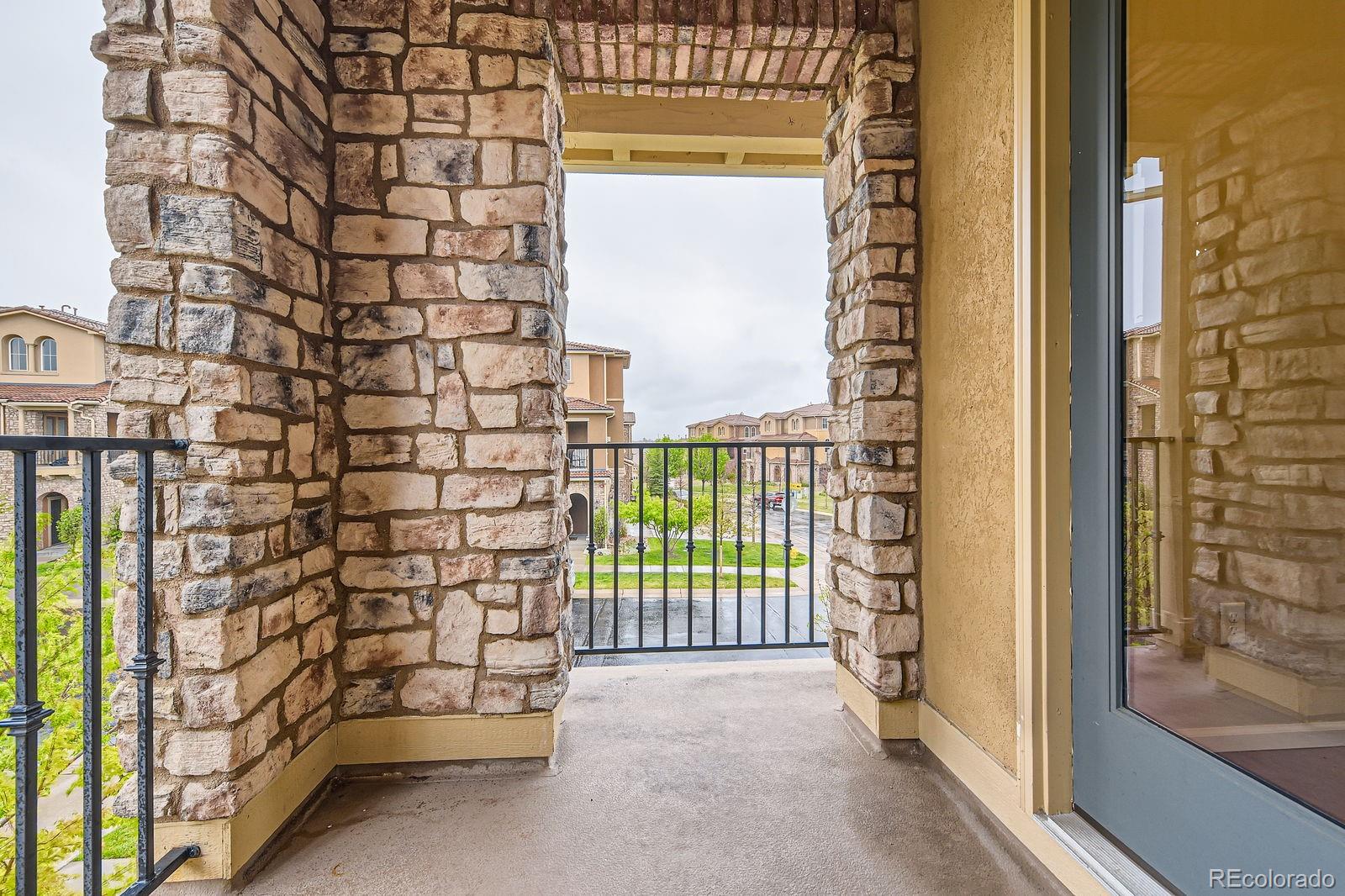 MLS Image #4 for 9470  loggia street,highlands ranch, Colorado