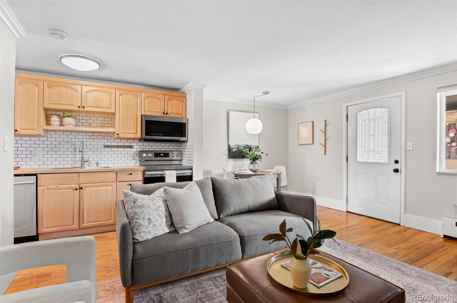 MLS Image #2 for 558 n washington street,denver, Colorado