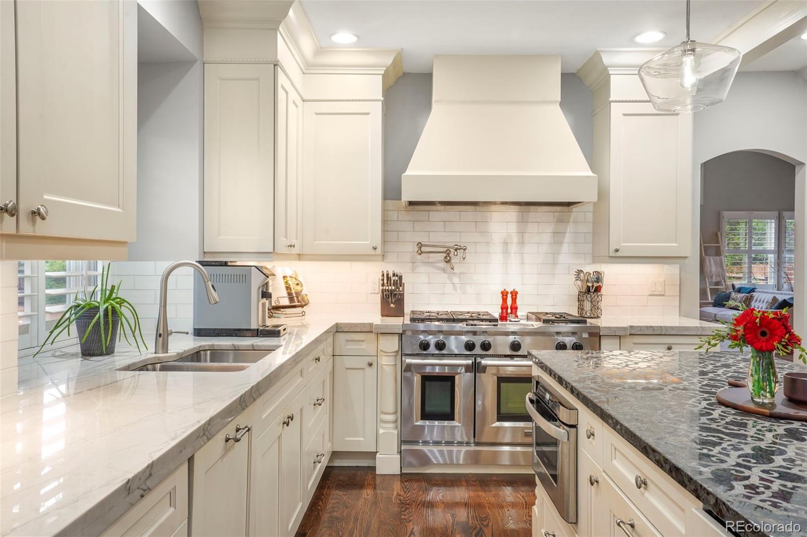 MLS Image #14 for 7836 s fairfax court,centennial, Colorado