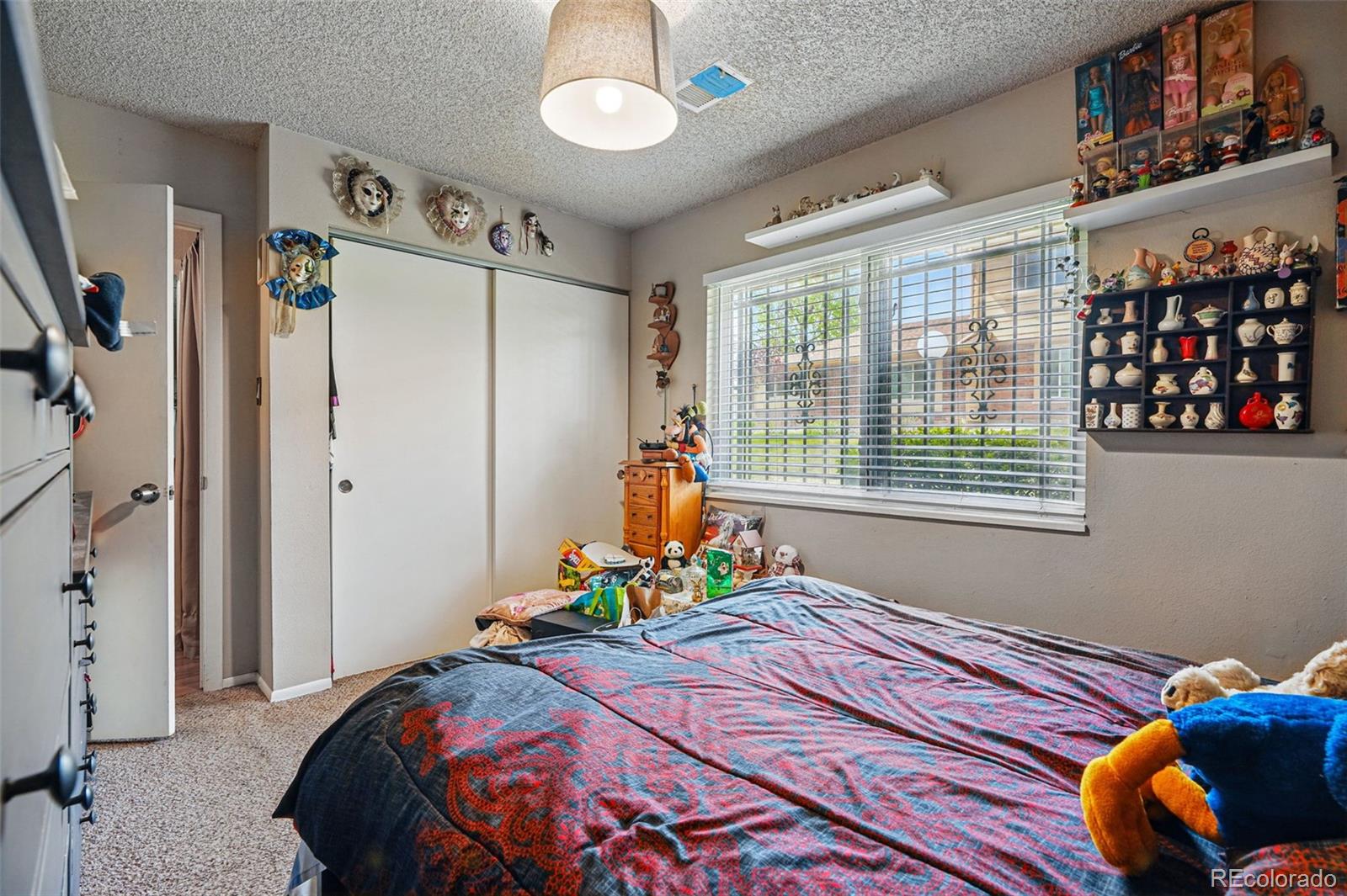 MLS Image #15 for 12458 e kansas place,aurora, Colorado