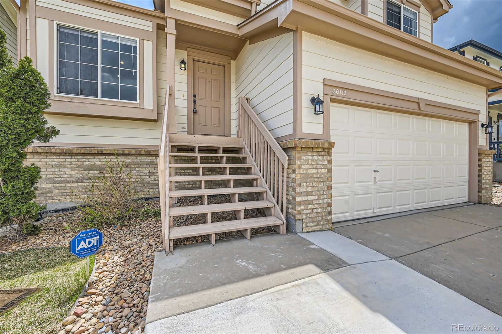 MLS Image #3 for 20112 e grand place,aurora, Colorado