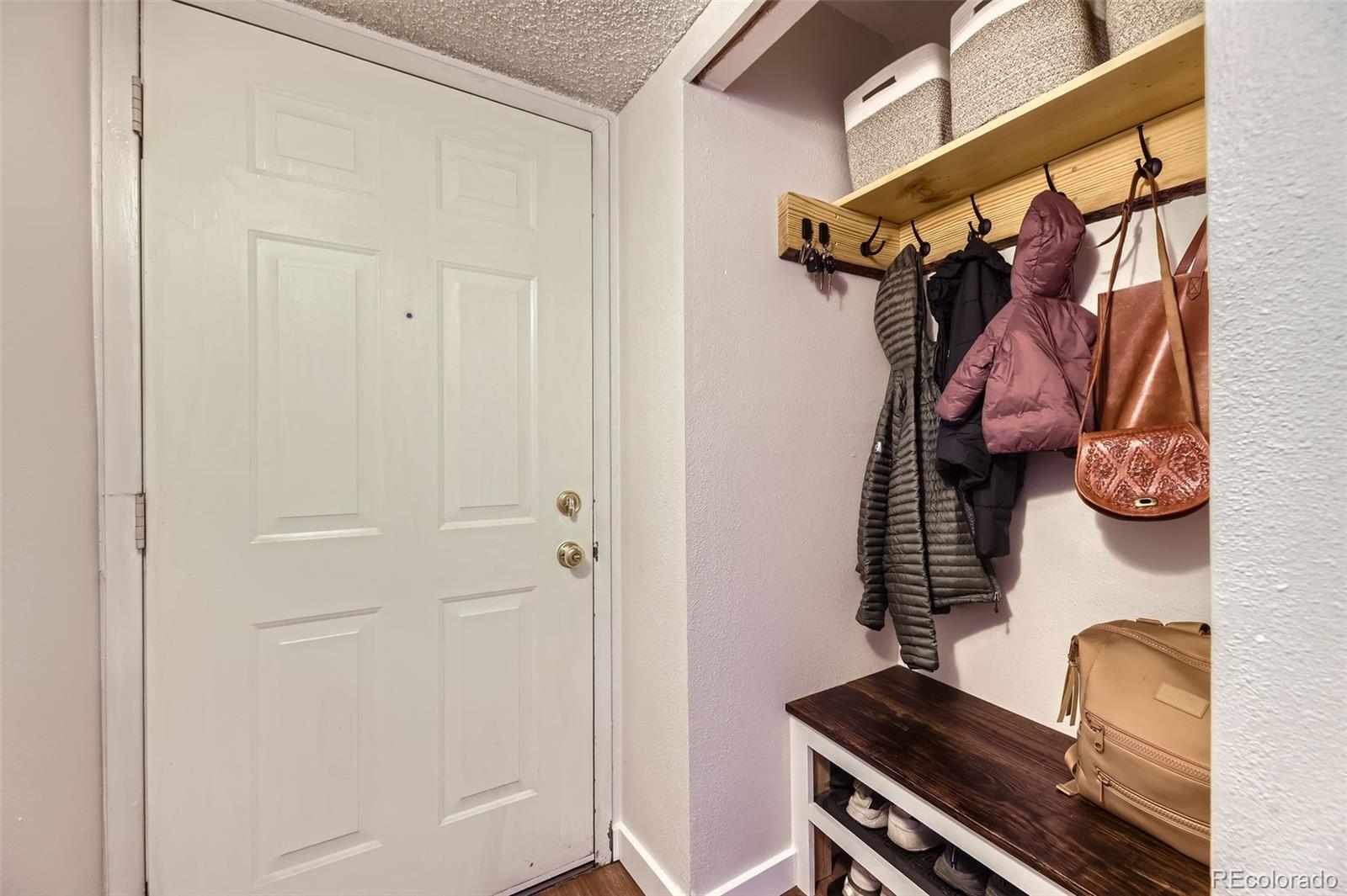 MLS Image #15 for 3141 s tamarac drive,denver, Colorado