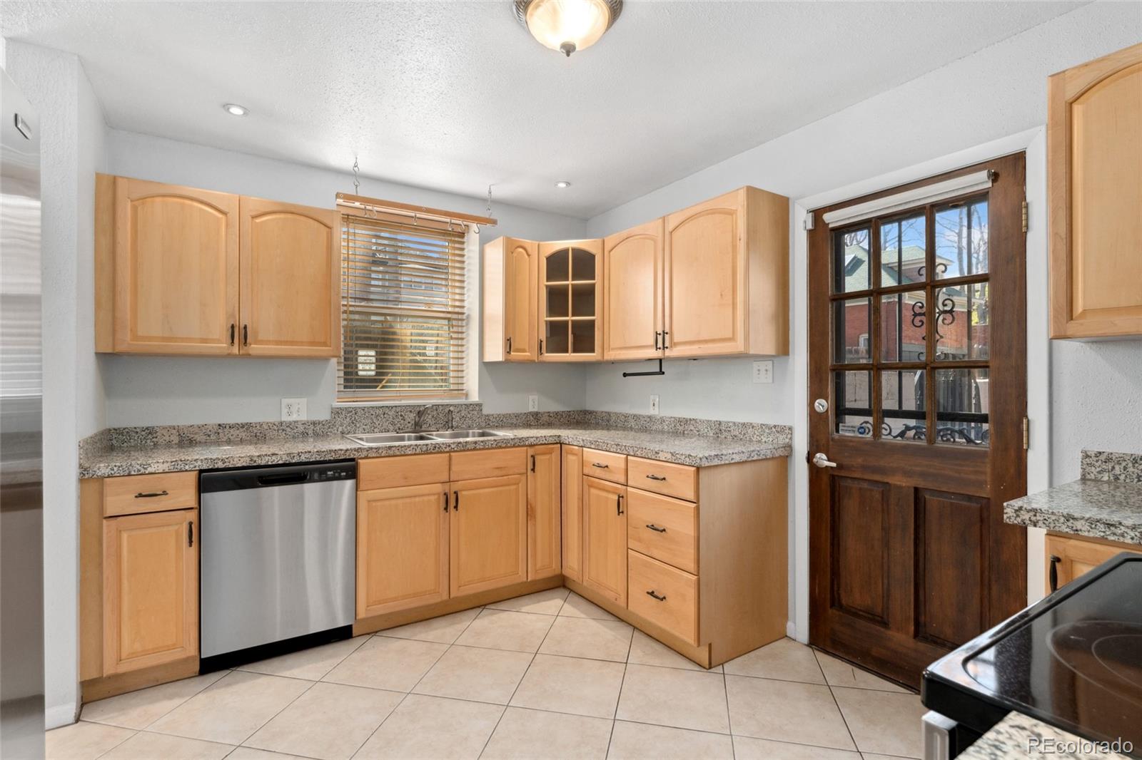 MLS Image #10 for 1914 e 16th avenue,denver, Colorado
