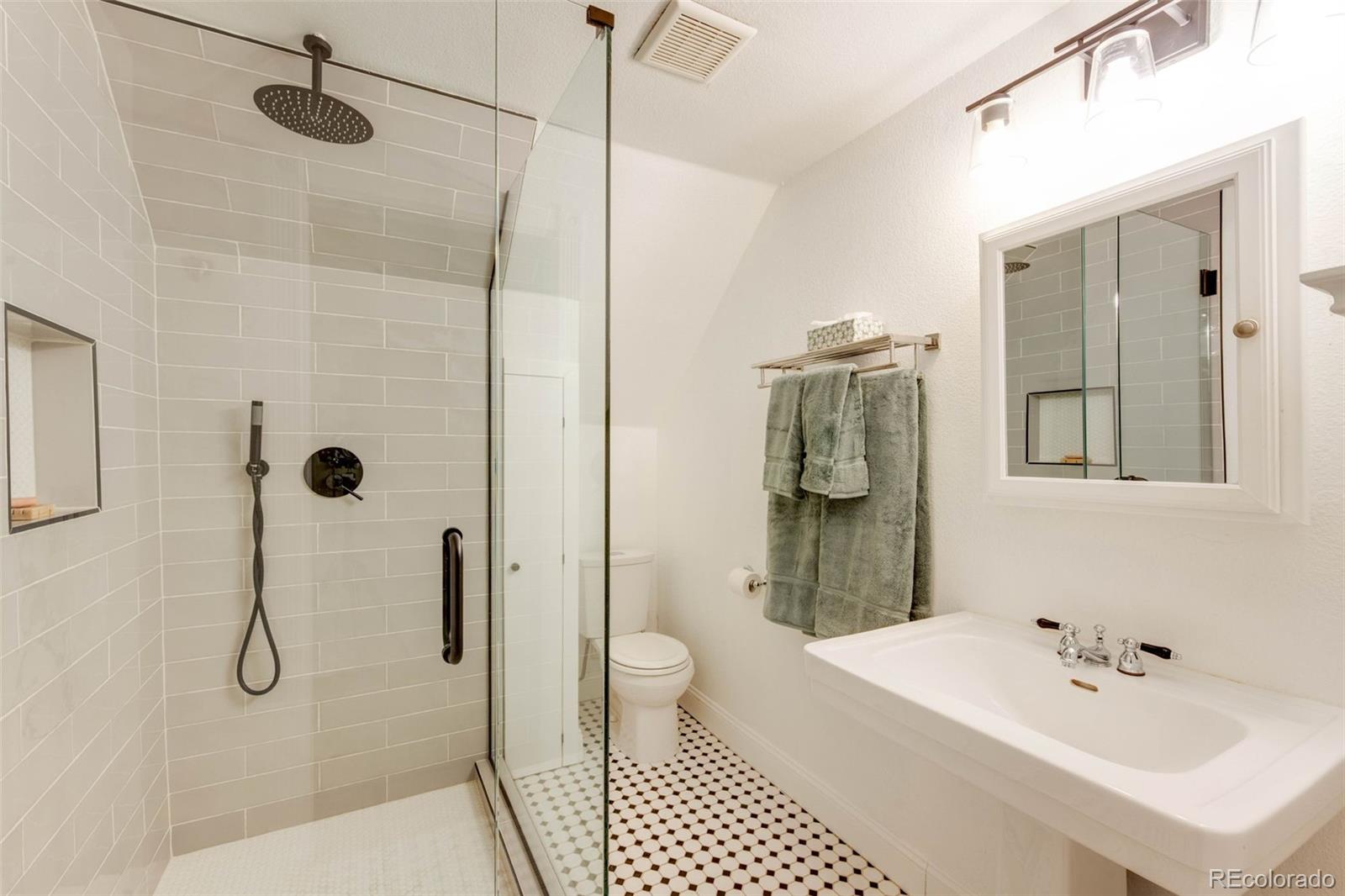 MLS Image #16 for 2944  hooker street,denver, Colorado