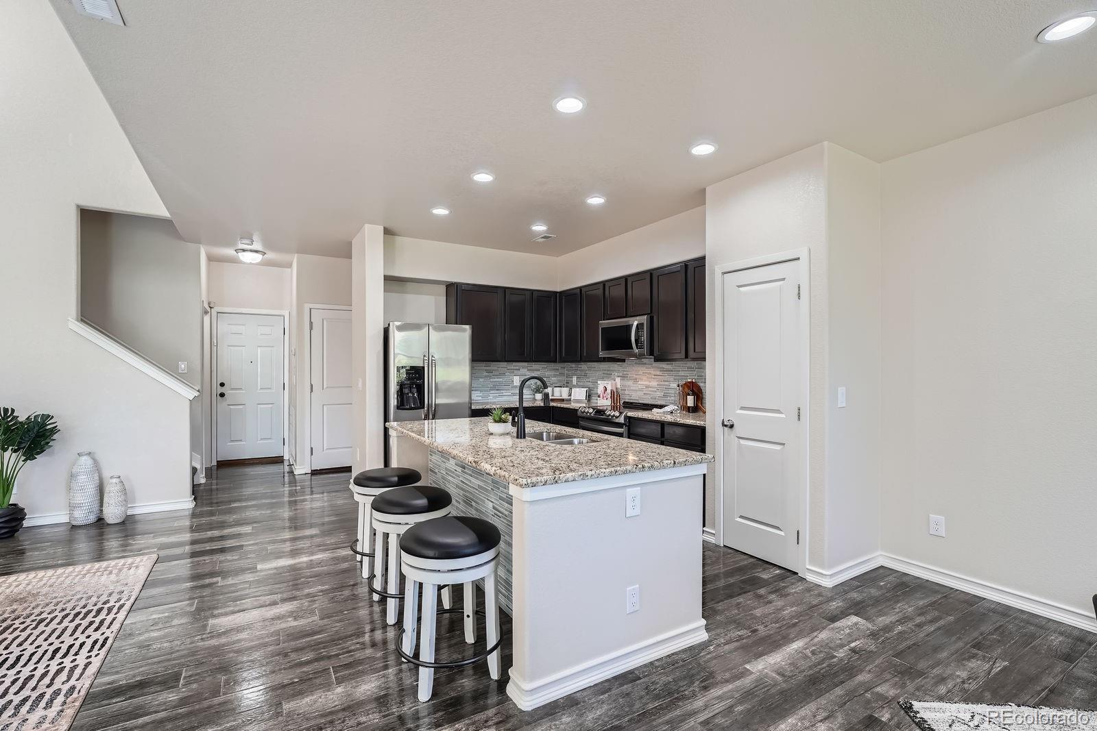 MLS Image #2 for 3611 s perth circle,aurora, Colorado