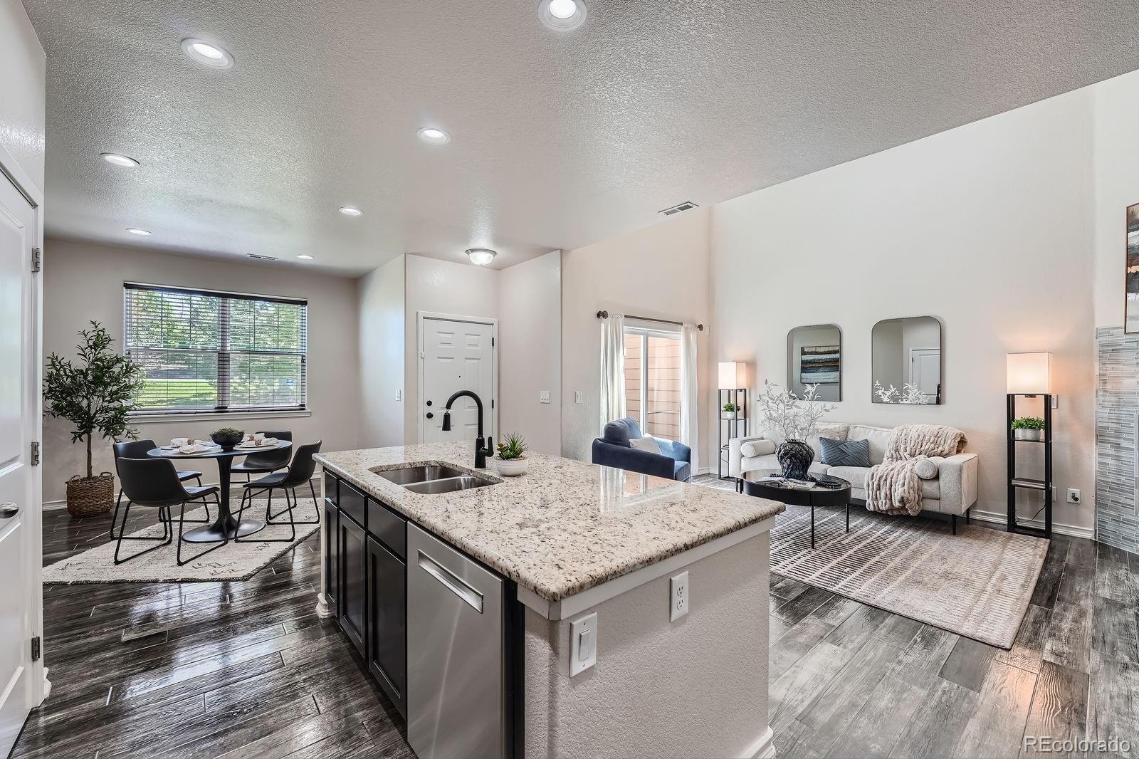MLS Image #3 for 3611 s perth circle,aurora, Colorado