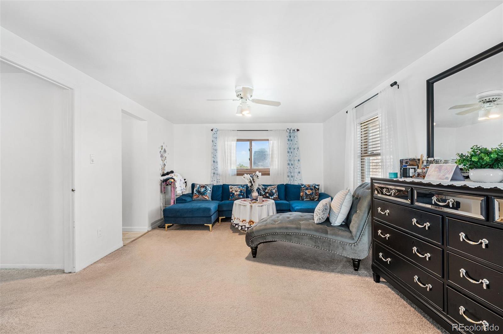 MLS Image #23 for 3191 s holly place,denver, Colorado