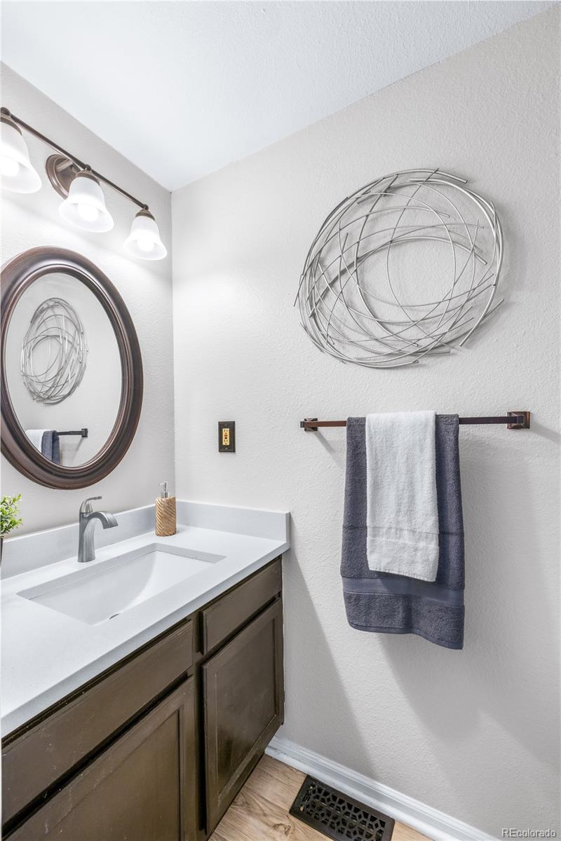 MLS Image #16 for 1239 s flower circle,lakewood, Colorado