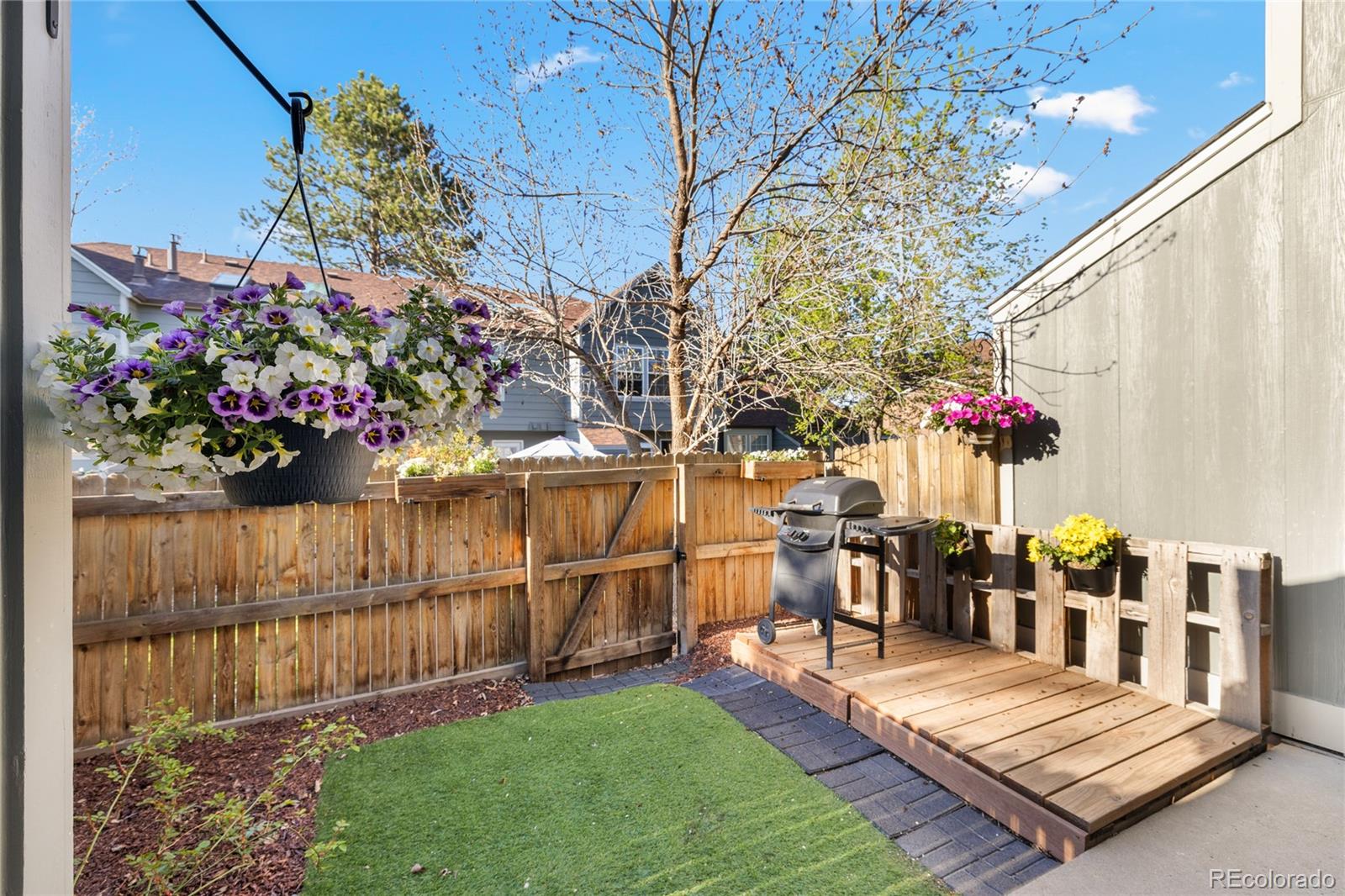 MLS Image #6 for 1239 s flower circle,lakewood, Colorado