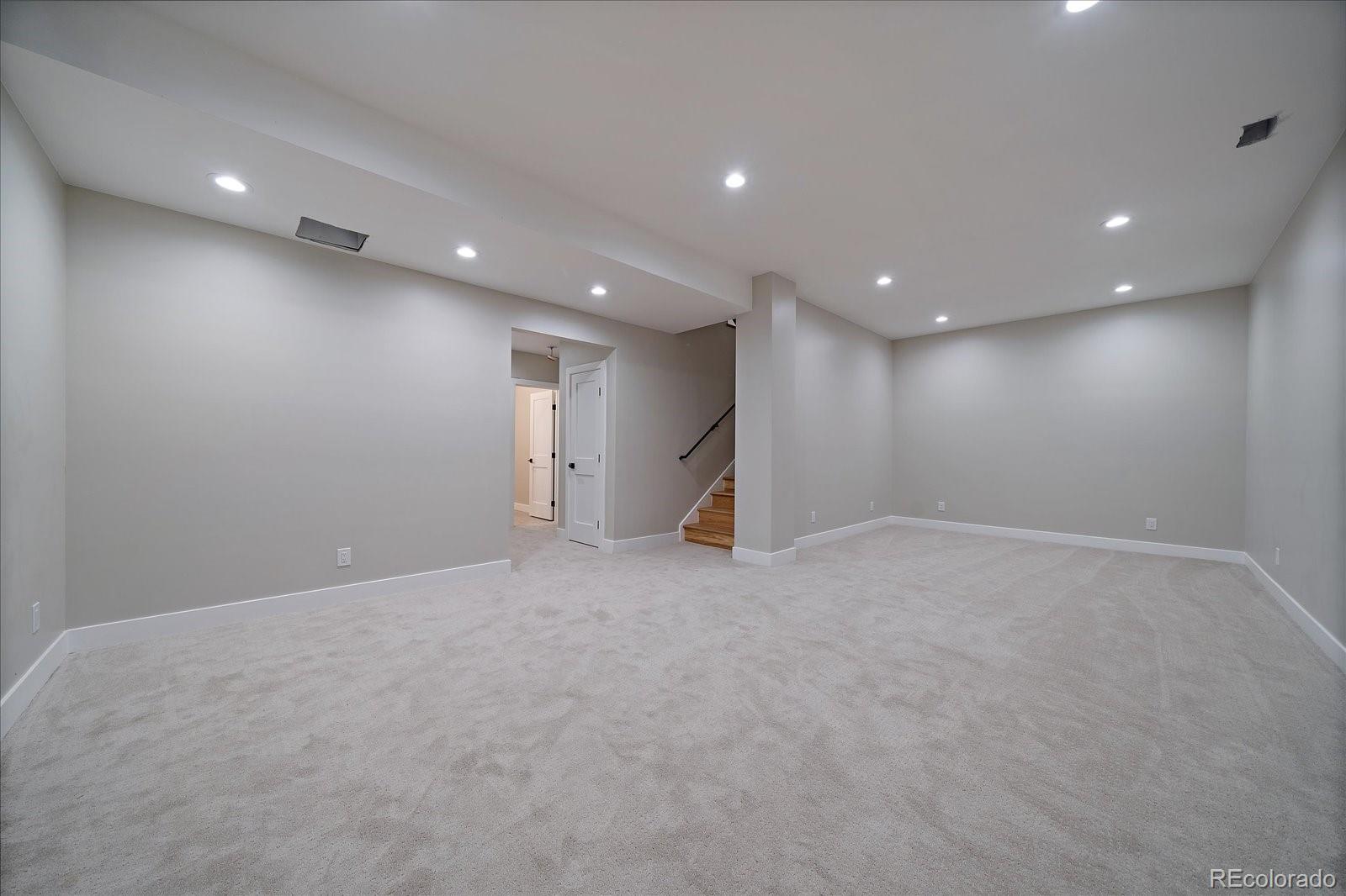MLS Image #34 for 5838 s louthan street,littleton, Colorado