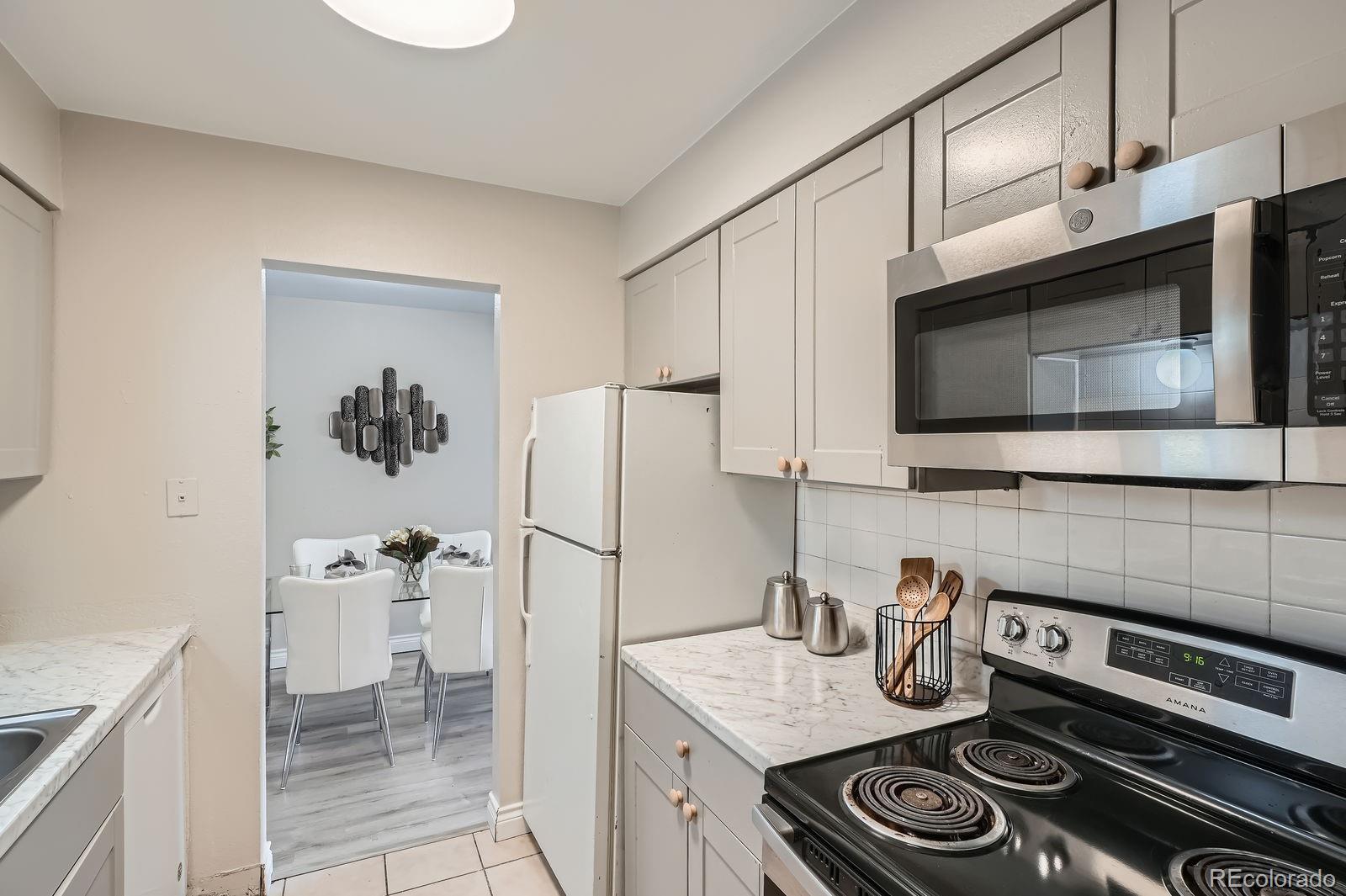 MLS Image #7 for 7995 e mississippi avenue,denver, Colorado