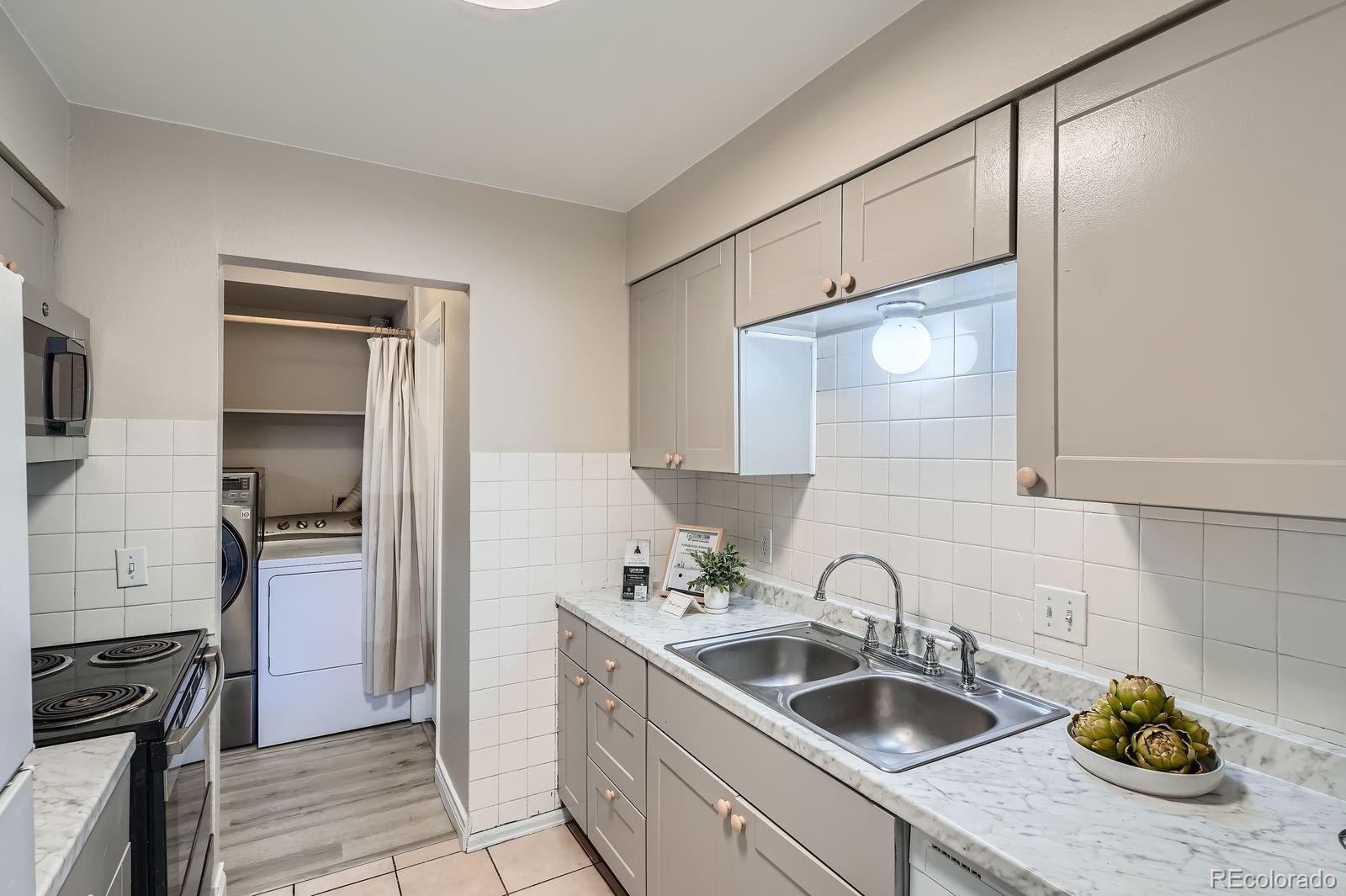 MLS Image #9 for 7995 e mississippi avenue,denver, Colorado