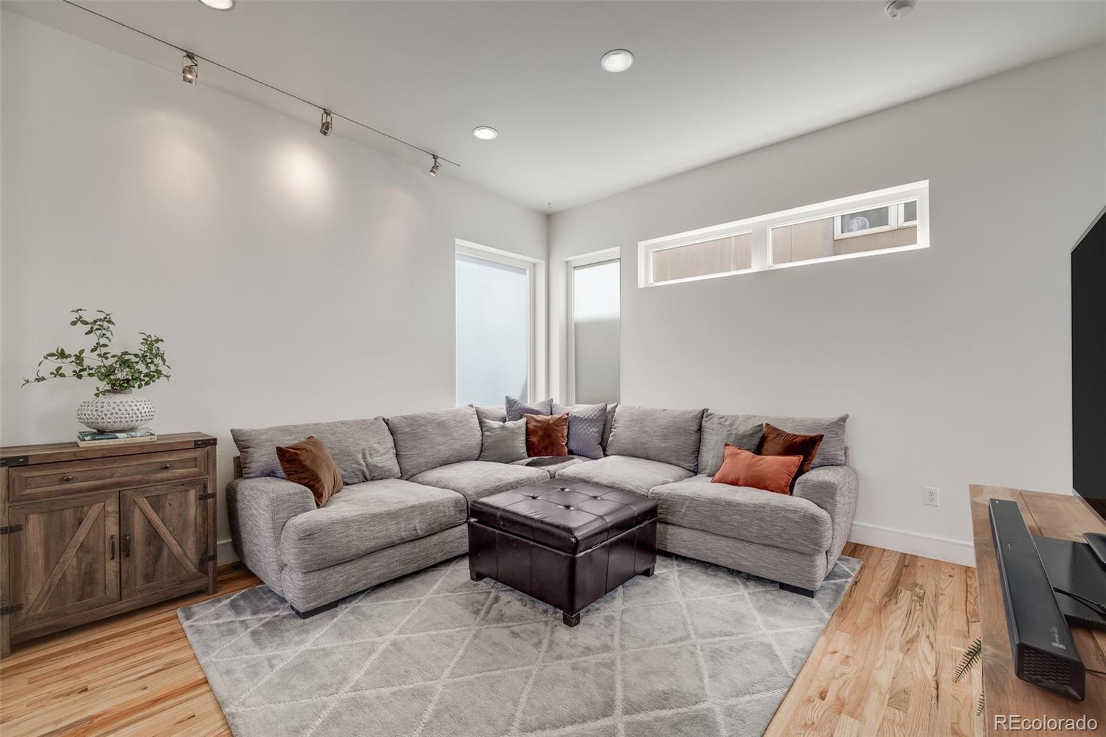 MLS Image #15 for 2607 w 24th avenue,denver, Colorado