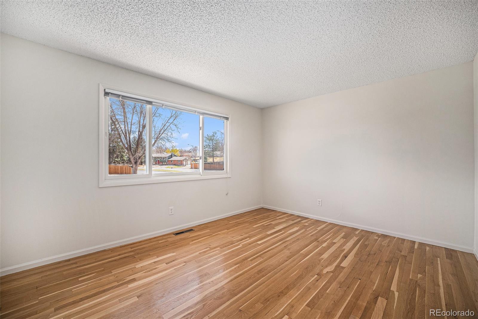 MLS Image #11 for 1529  ashcroft drive,longmont, Colorado