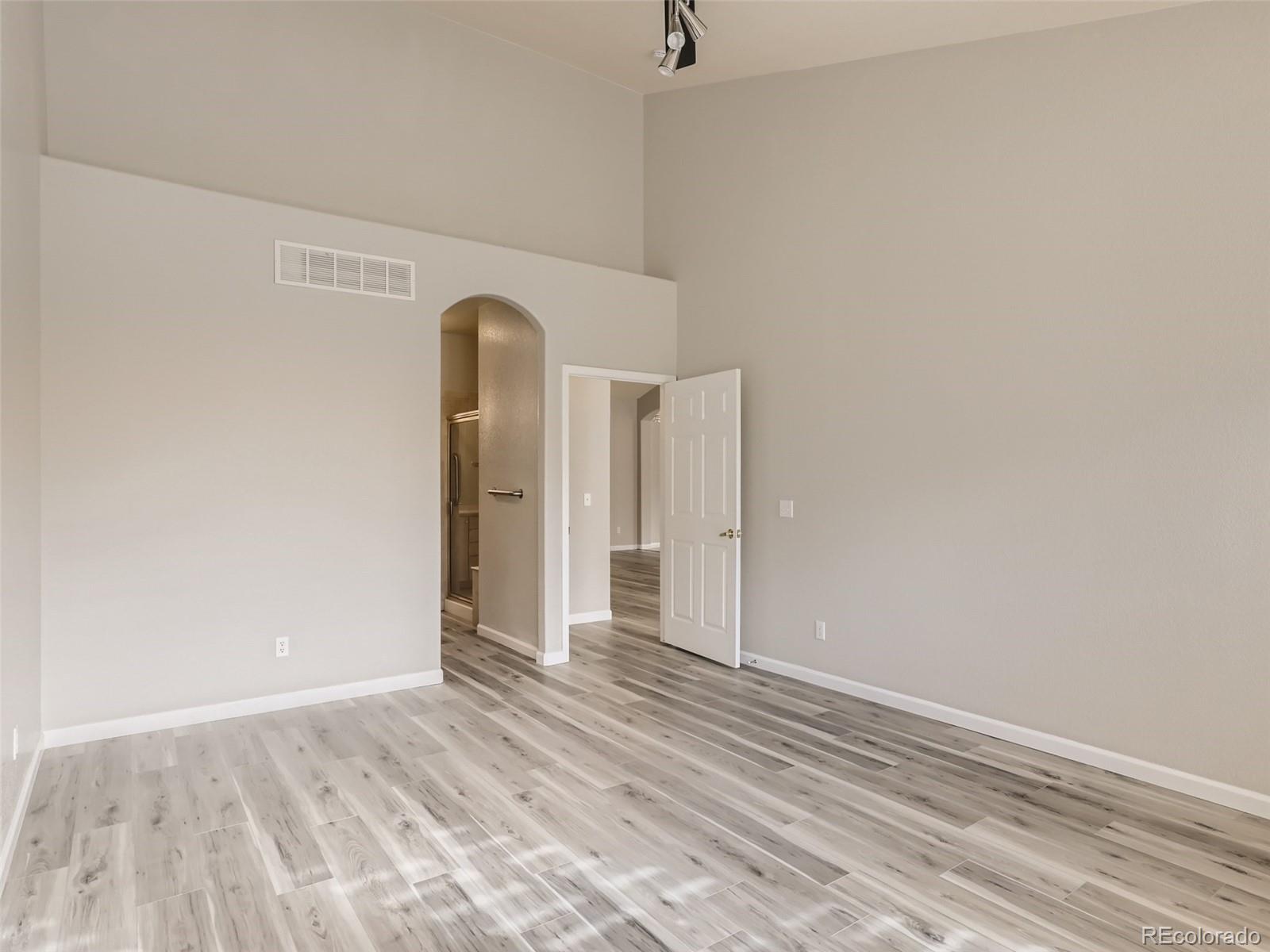 MLS Image #18 for 6924 w euclid place a,littleton, Colorado