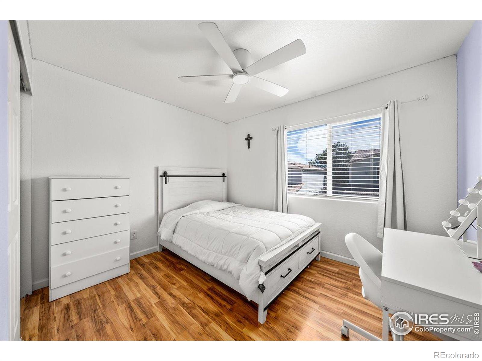 MLS Image #15 for 21562 e 47th avenue,denver, Colorado