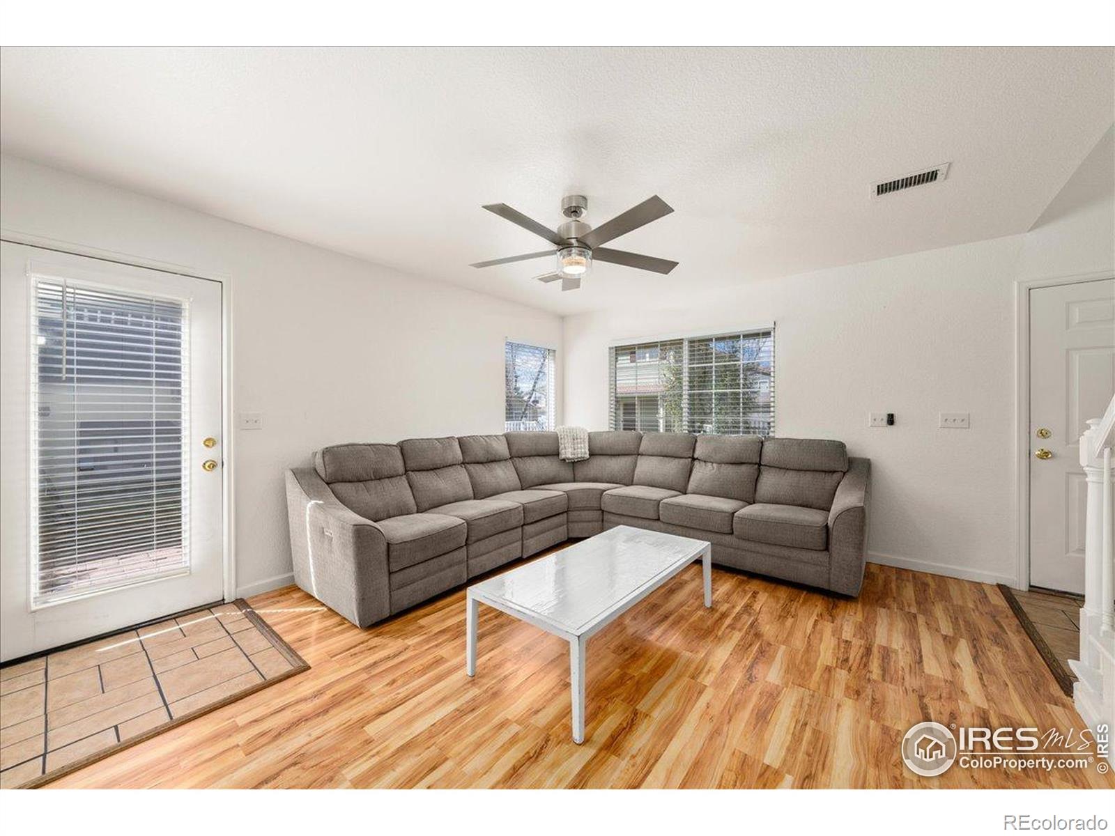 MLS Image #3 for 21562 e 47th avenue,denver, Colorado