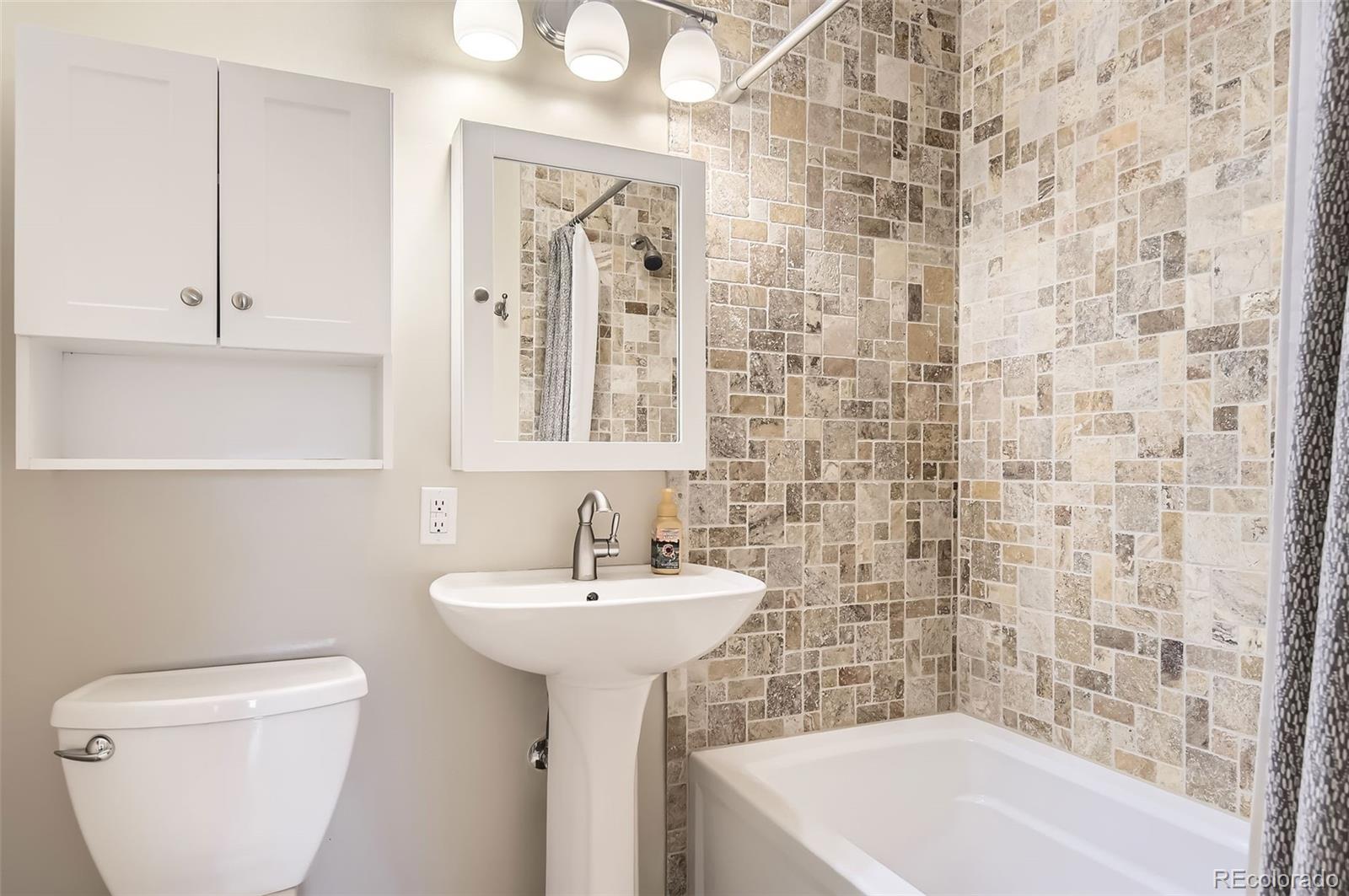 MLS Image #17 for 7901 e kenyon drive,denver, Colorado