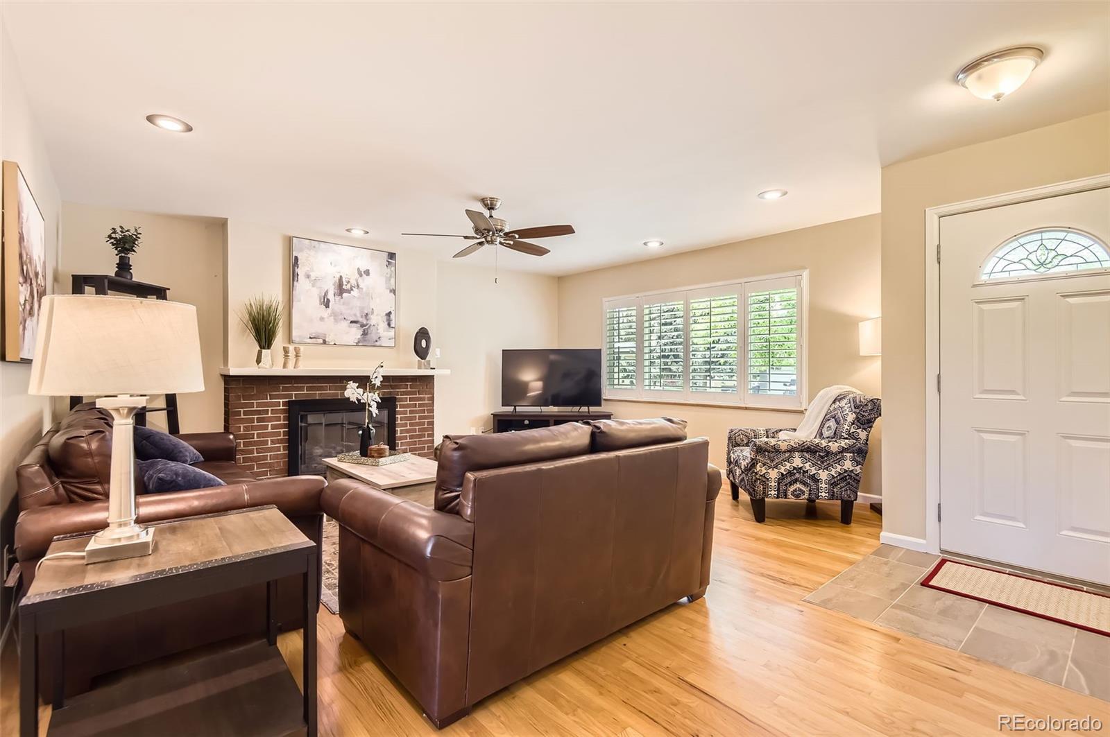 MLS Image #4 for 7901 e kenyon drive,denver, Colorado