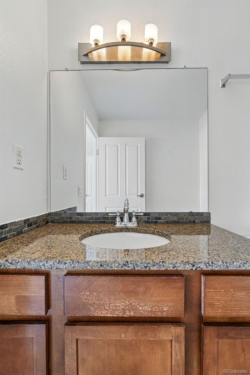 MLS Image #15 for 100  park avenue,denver, Colorado