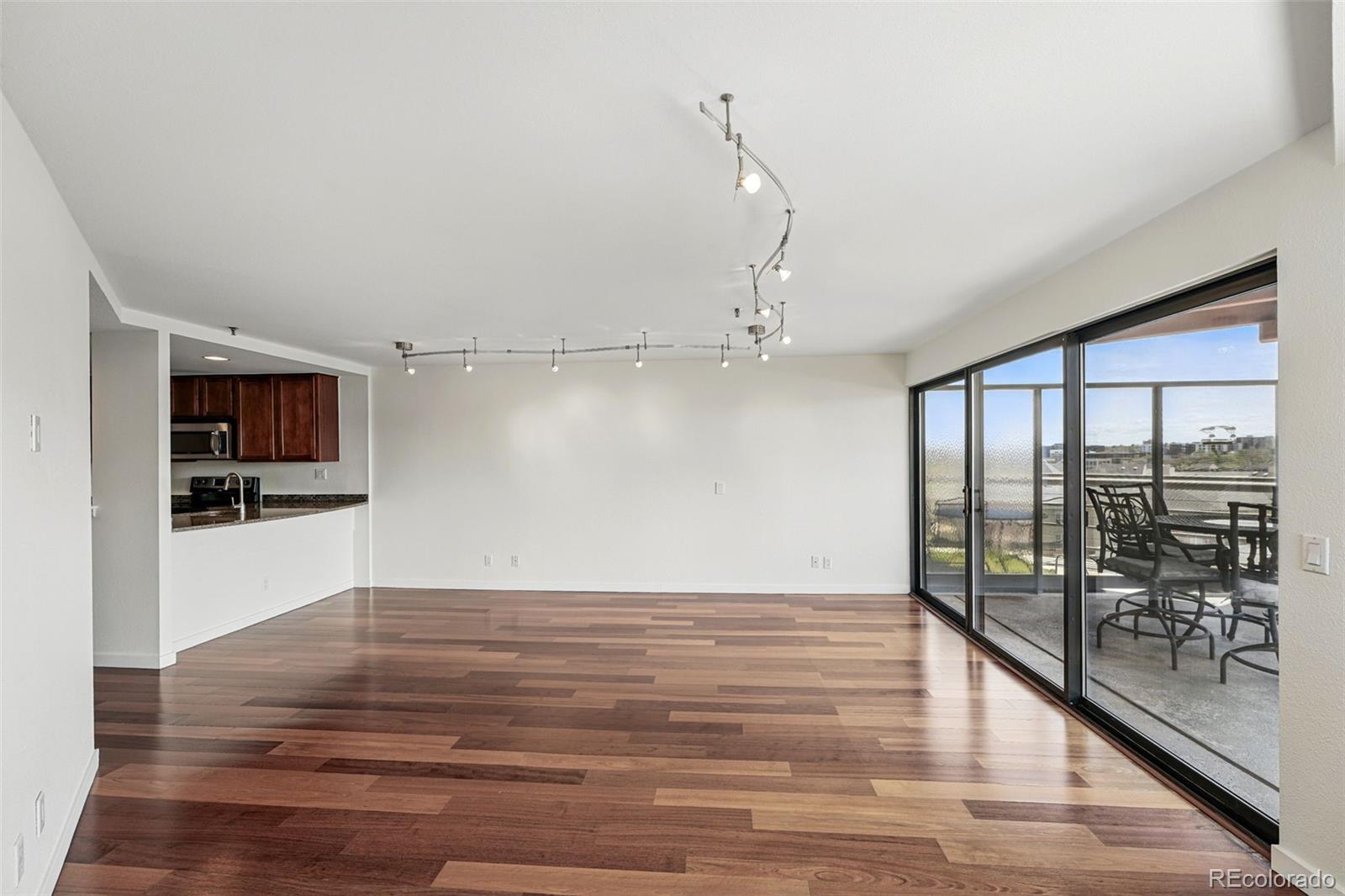 MLS Image #5 for 100  park avenue,denver, Colorado