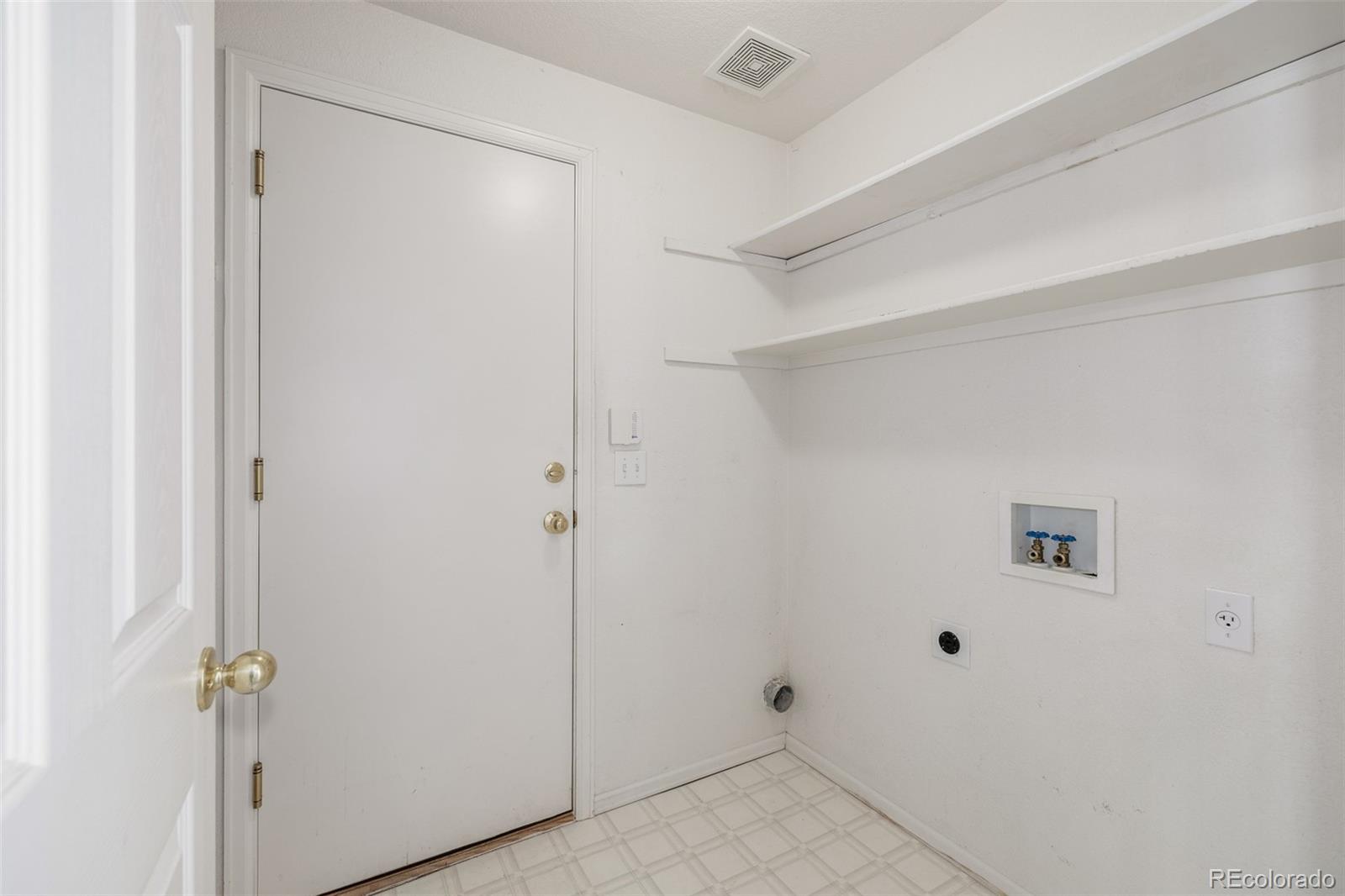 MLS Image #16 for 5335 s lisbon way,centennial, Colorado